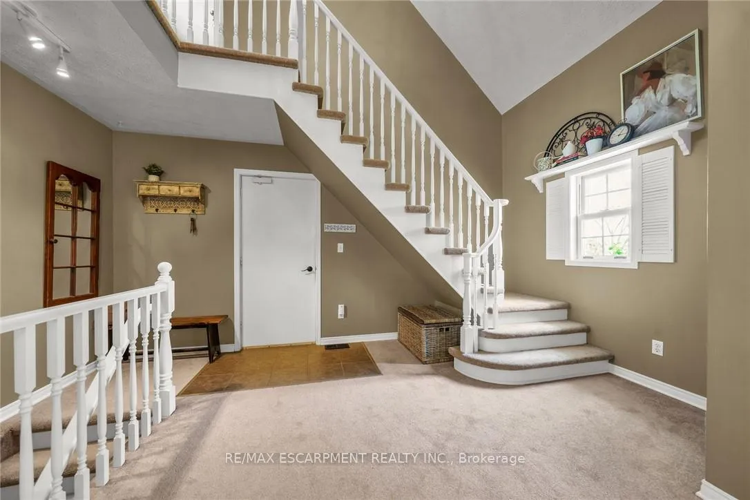 Photo 19 of 1042 River Road, Haldimand — HOMEH