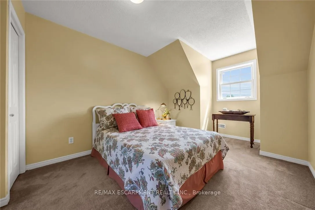 Photo 24 of 1042 River Road, Haldimand — HOMEH
