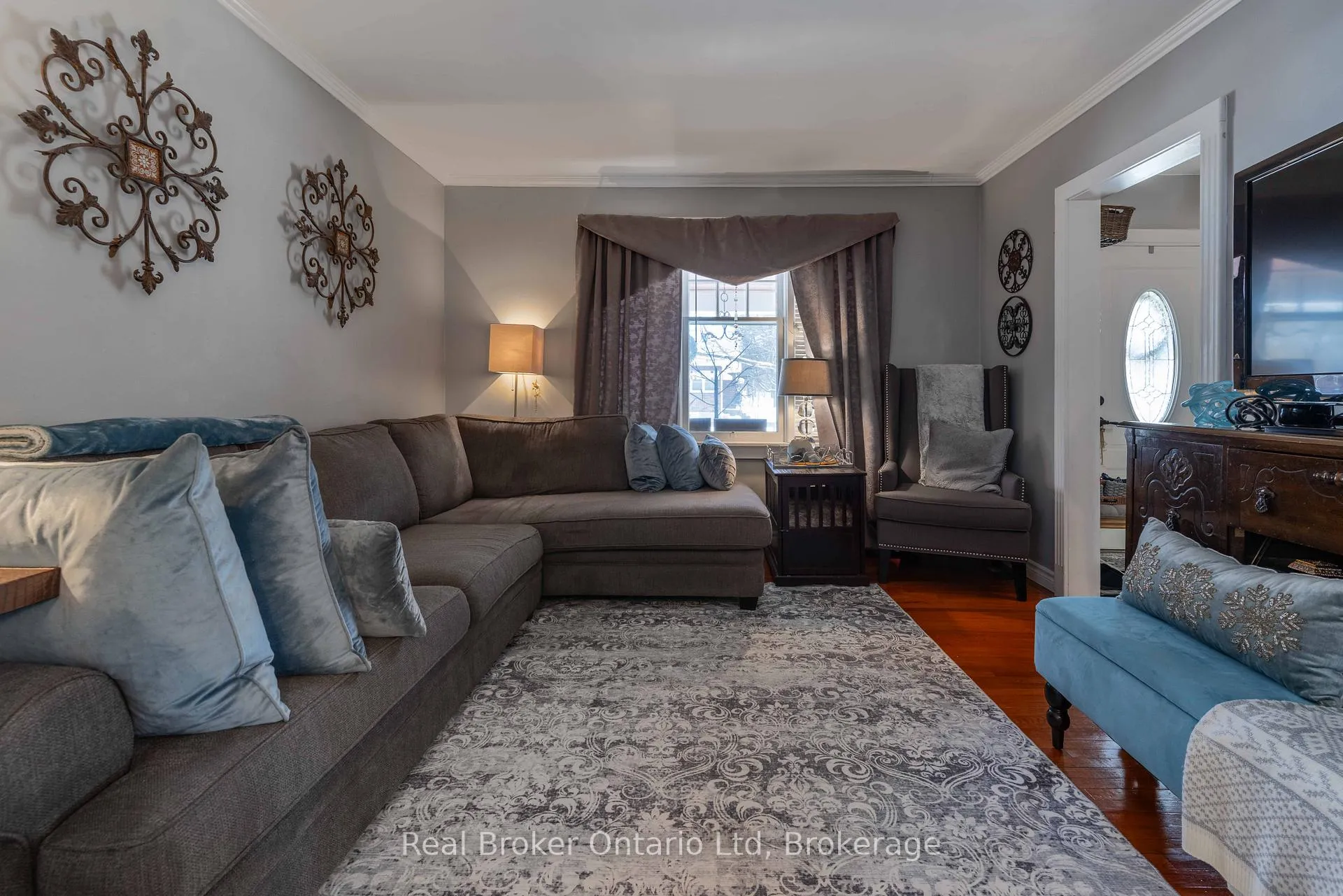 Photo 8 of 390 12th Street W, Owen Sound — HOMEH
