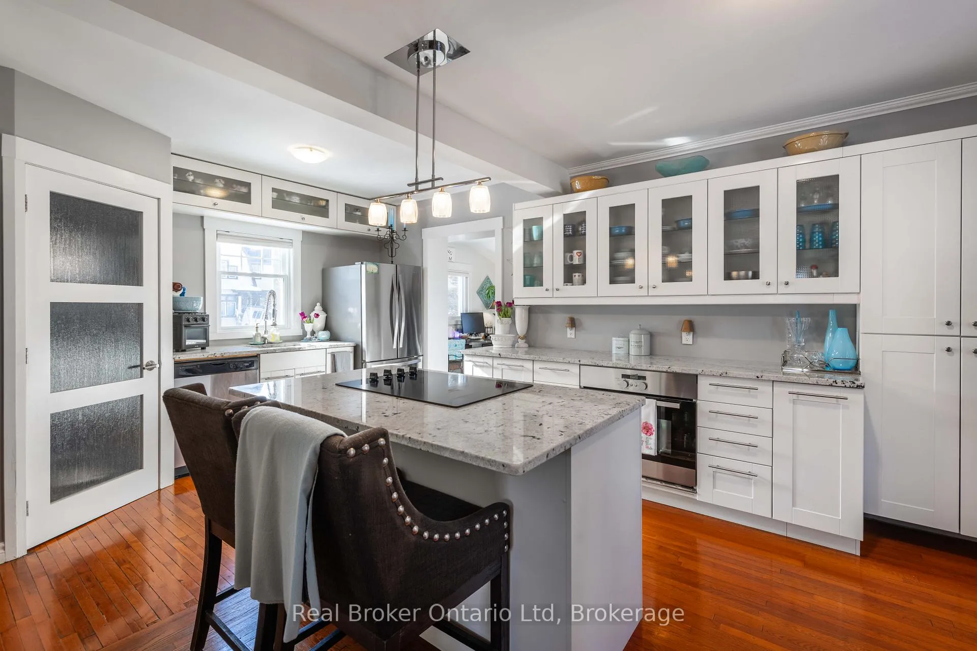 Photo 9 of 390 12th Street W, Owen Sound — HOMEH