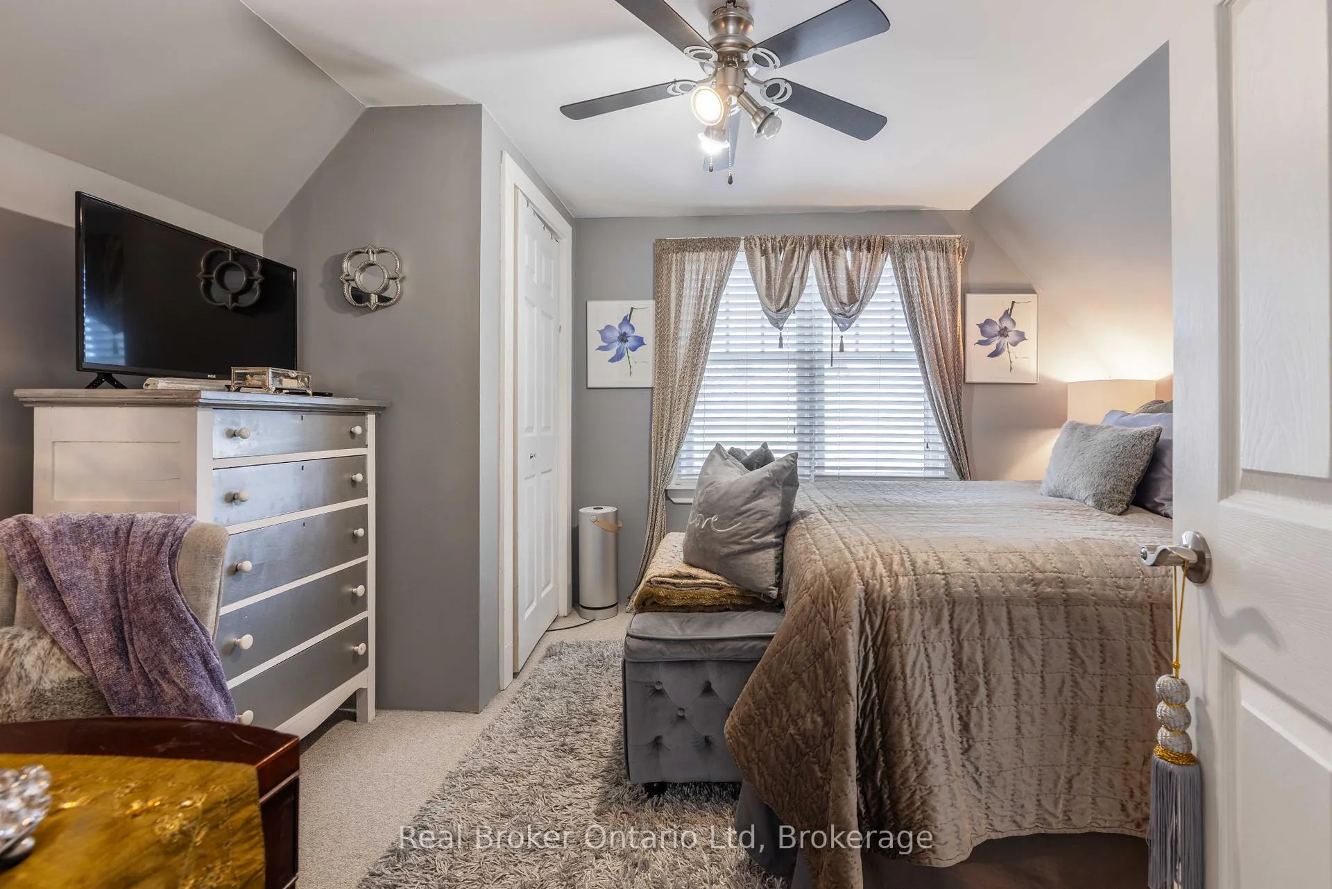 Photo 17 of 390 12th Street W, Owen Sound — HOMEH