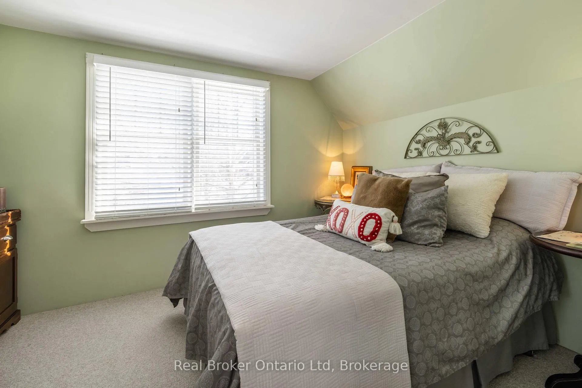 Photo 19 of 390 12th Street W, Owen Sound — HOMEH