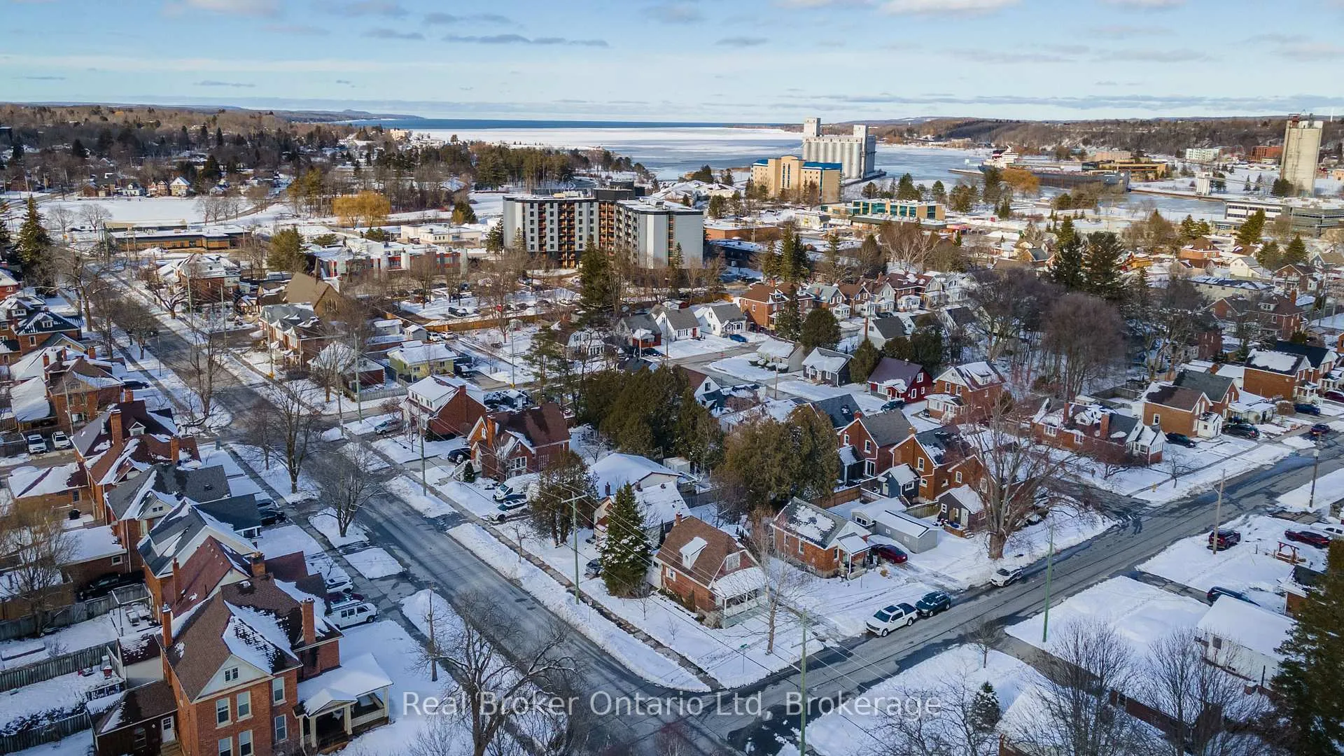 Photo 24 of 390 12th Street W, Owen Sound — HOMEH