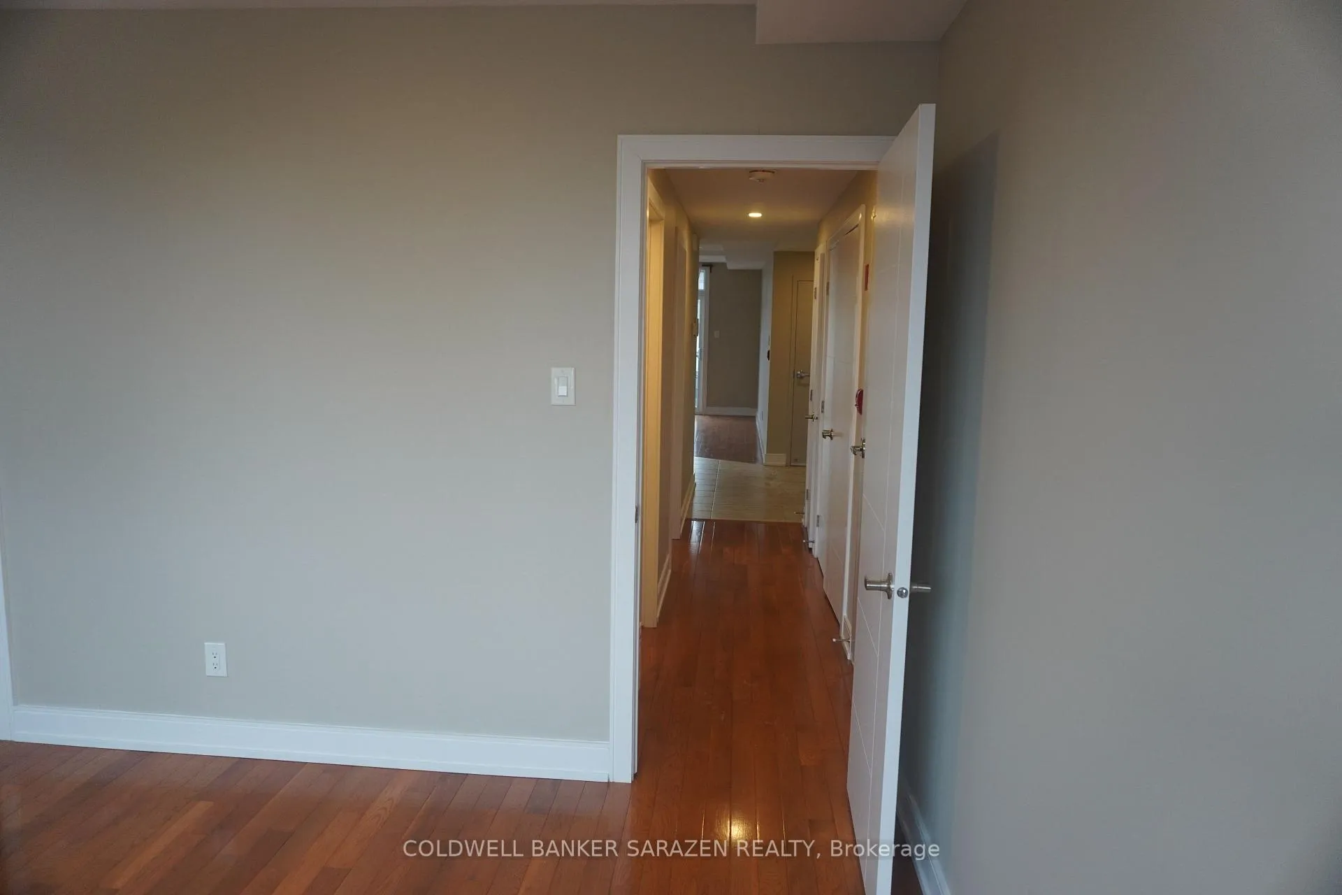 Photo 15 of Unit 4, 7 Monk Street, Ottawa, Glebe — HOMEH