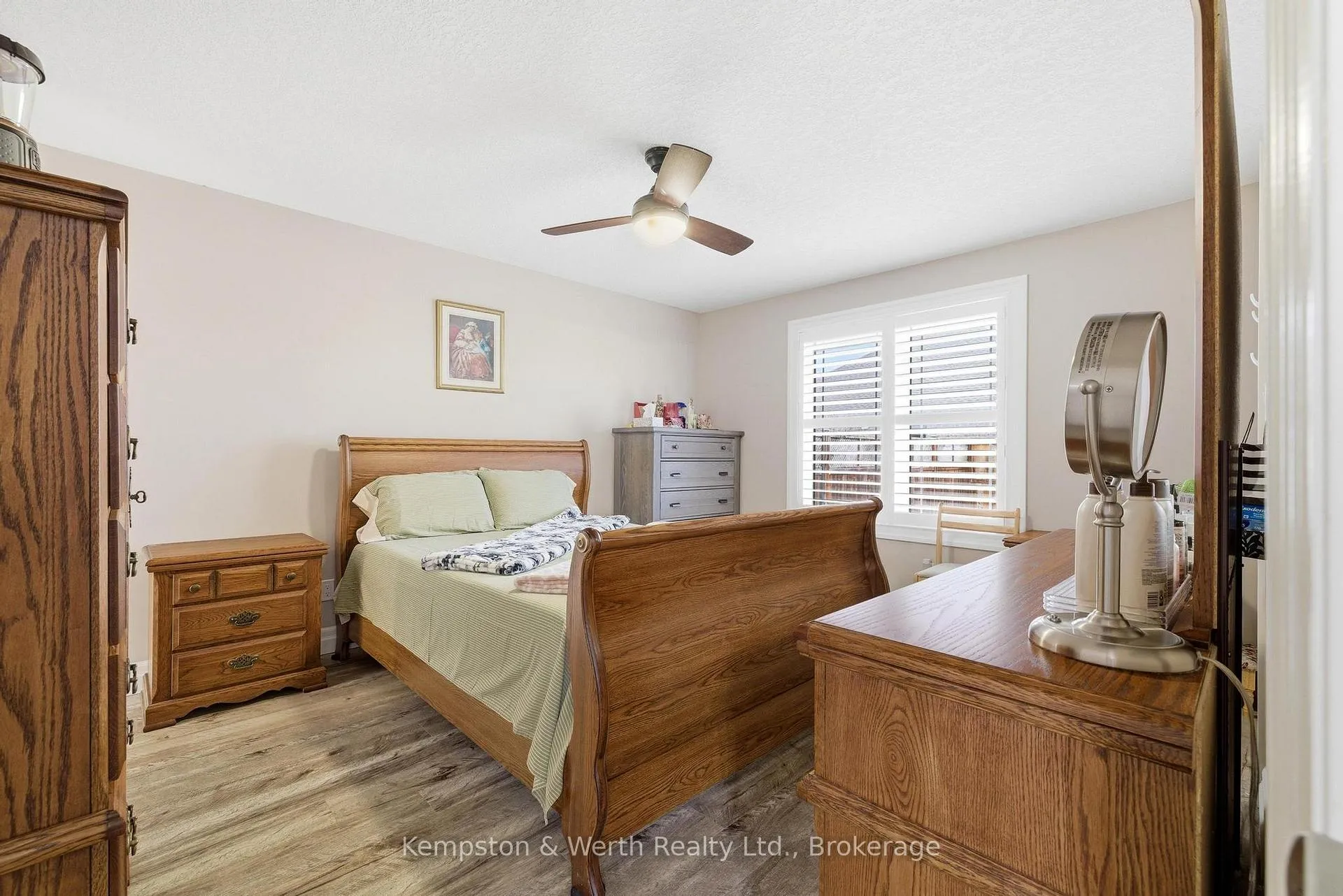 Photo 14 of 235 Krotz Street E, North Perth, Listowel — HOMEH