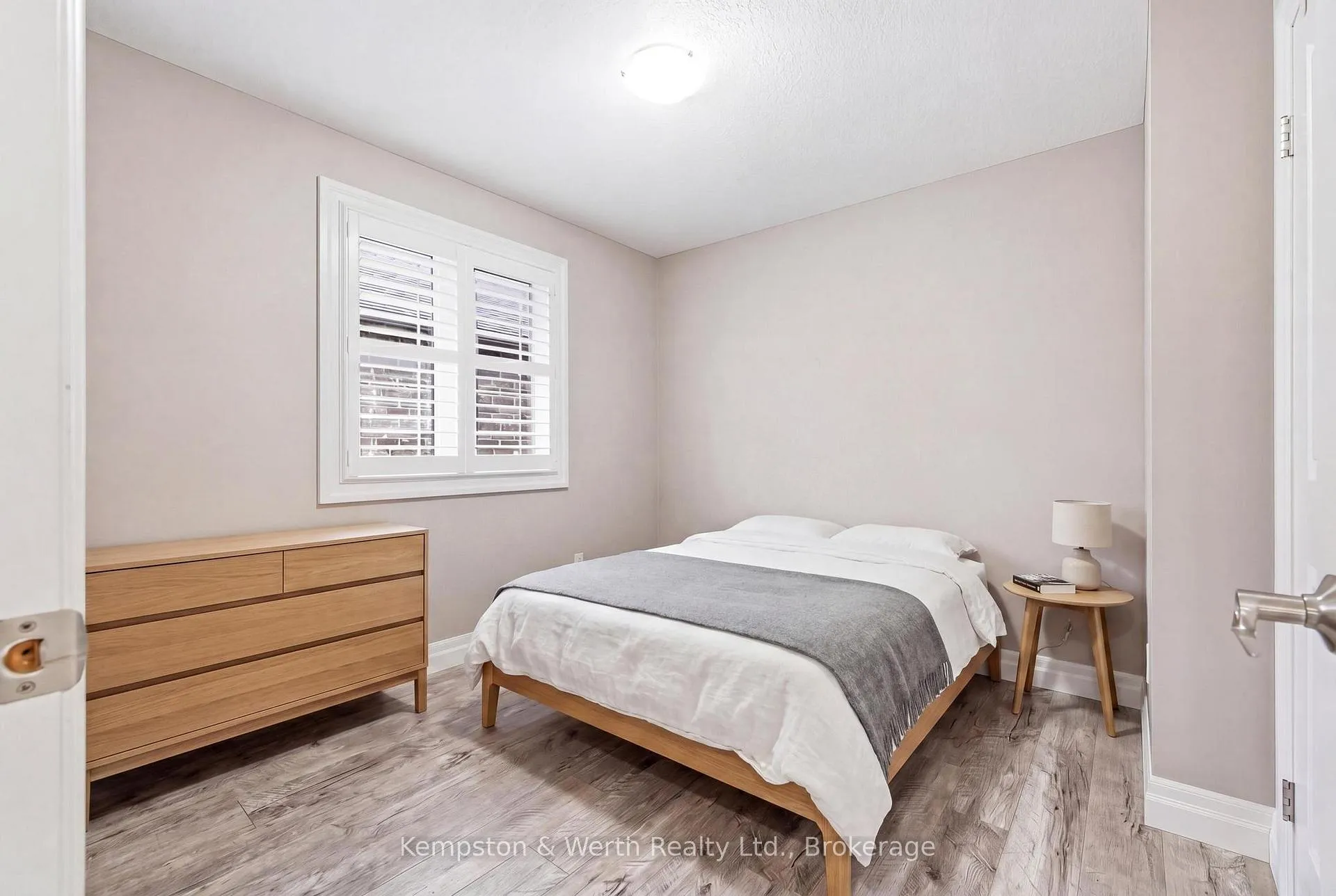 Photo 22 of 235 Krotz Street E, North Perth, Listowel — HOMEH
