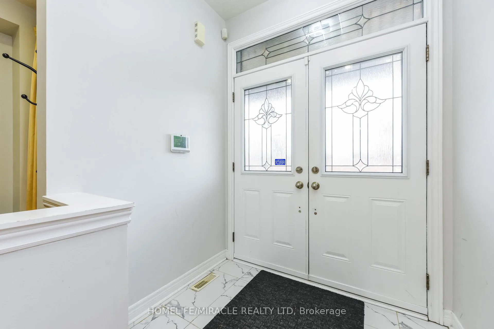 Photo 6 of 20 Gamson Crescent, Brampton, Sandringham-Wellington — HOMEH