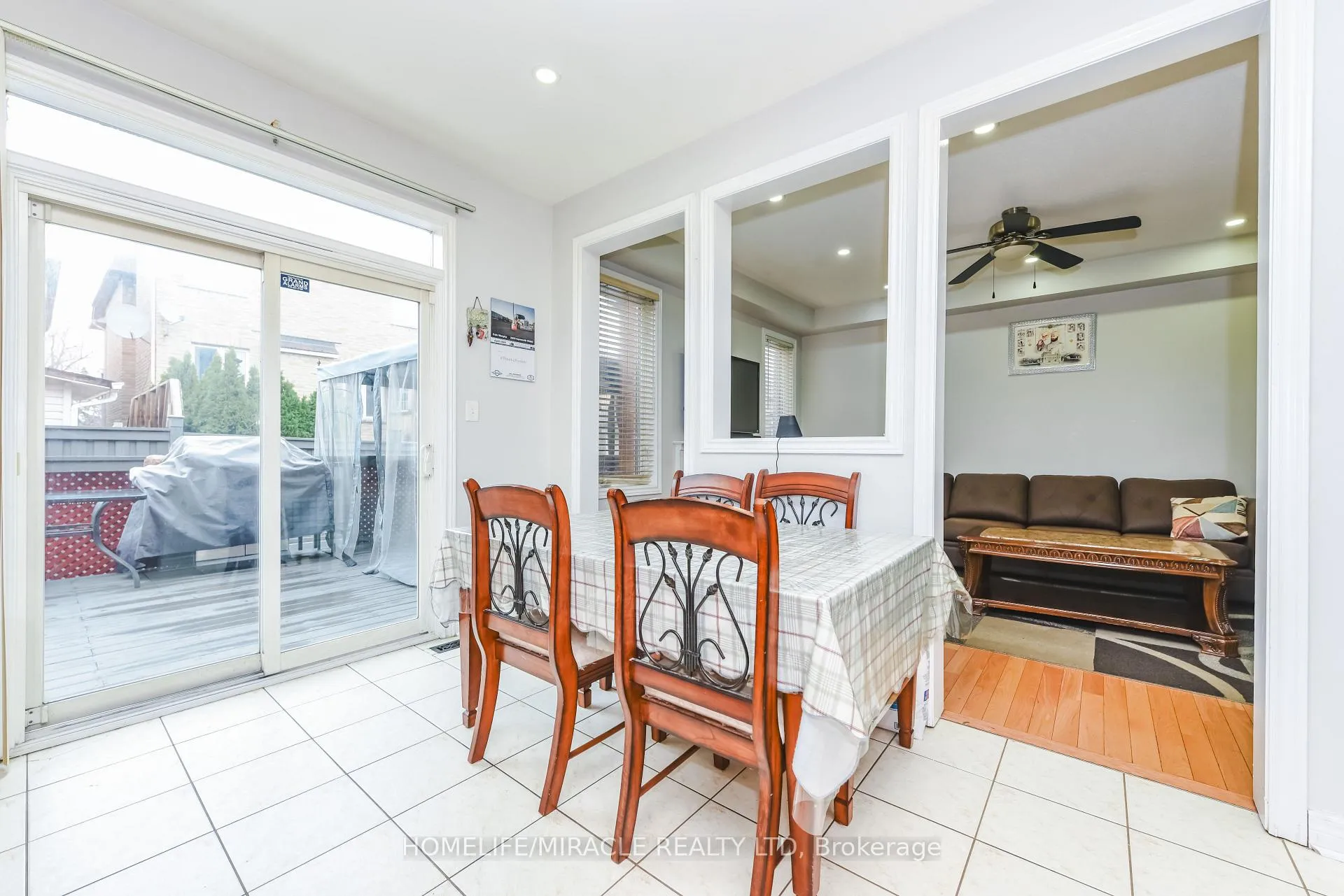Photo 23 of 20 Gamson Crescent, Brampton, Sandringham-Wellington — HOMEH