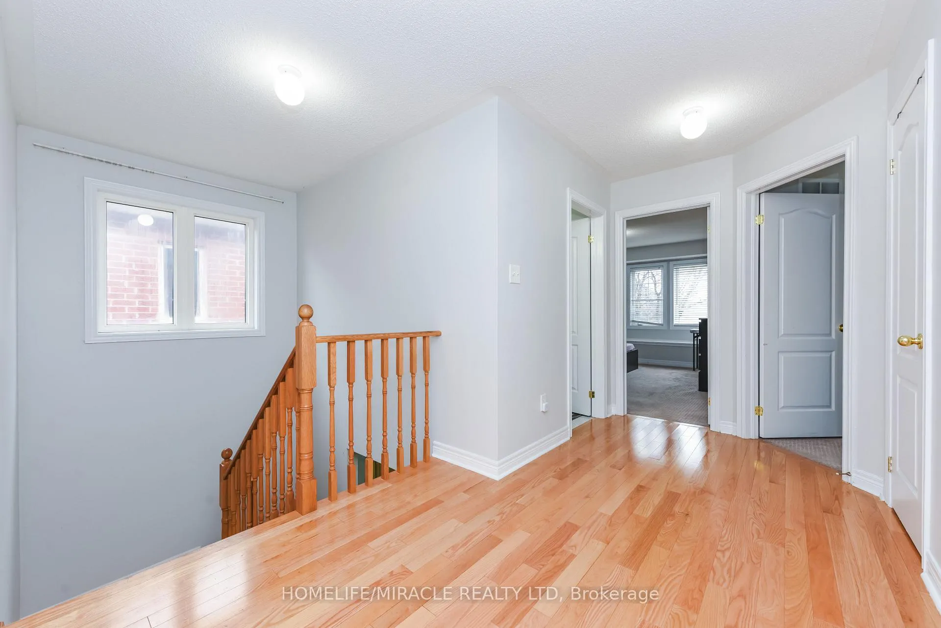 Photo 25 of 20 Gamson Crescent, Brampton, Sandringham-Wellington — HOMEH