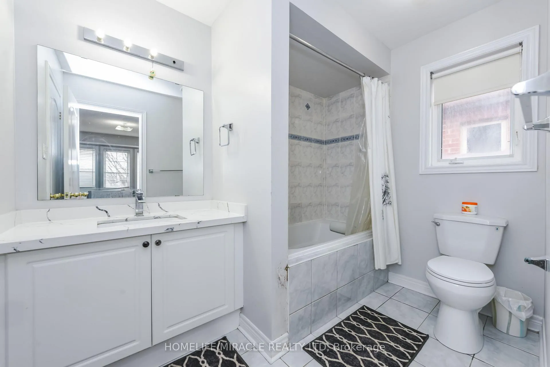 Photo 29 of 20 Gamson Crescent, Brampton, Sandringham-Wellington — HOMEH