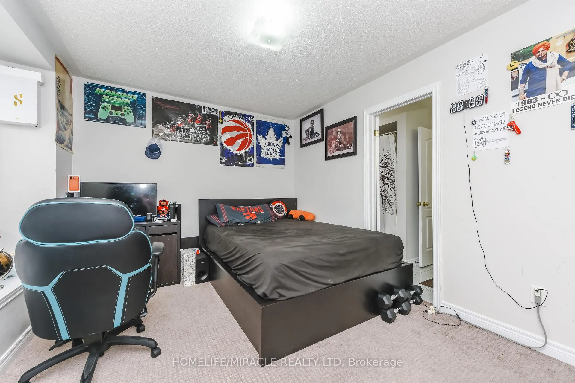 Photo 35 of 20 Gamson Crescent, Brampton, Sandringham-Wellington — HOMEH