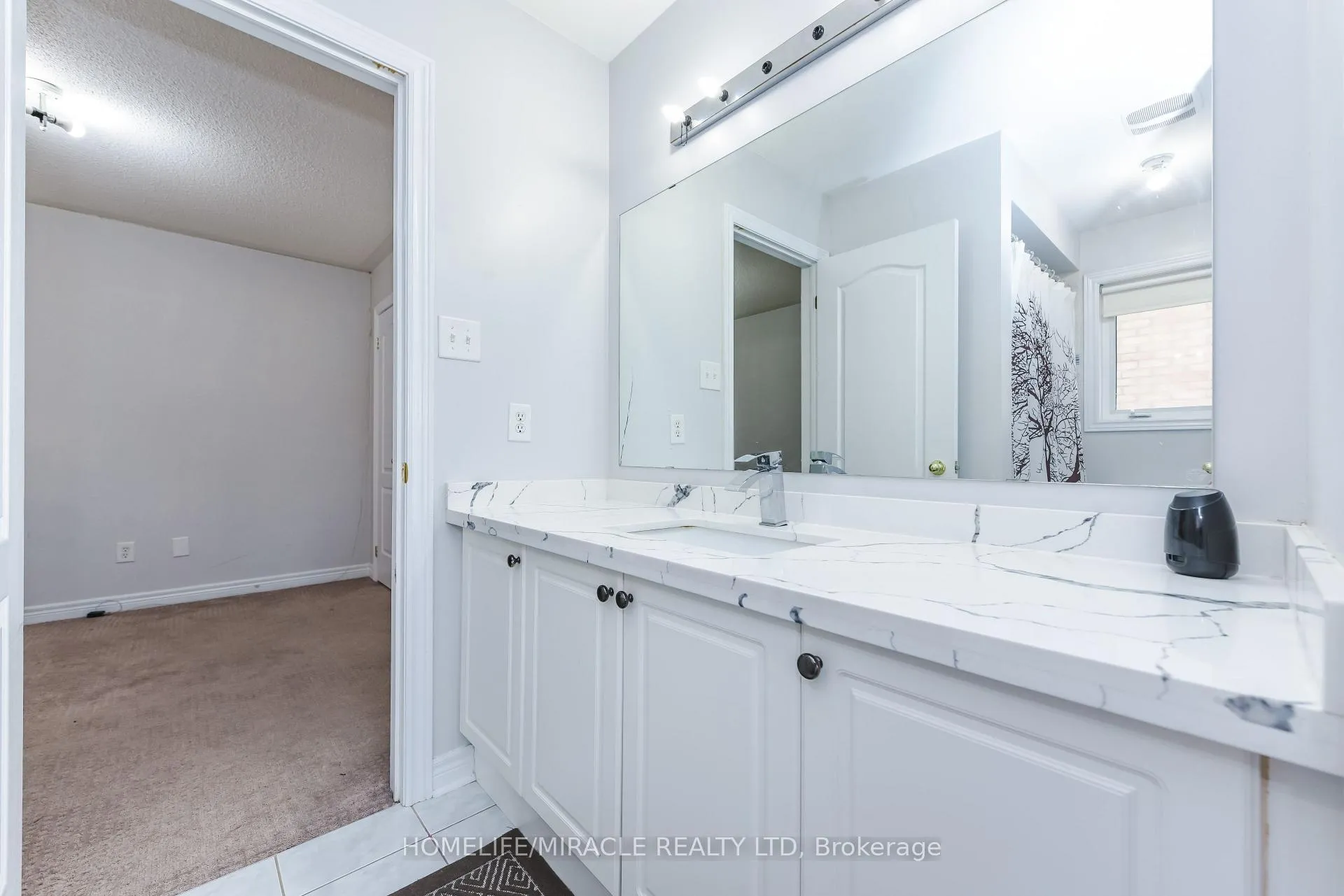 Photo 37 of 20 Gamson Crescent, Brampton, Sandringham-Wellington — HOMEH