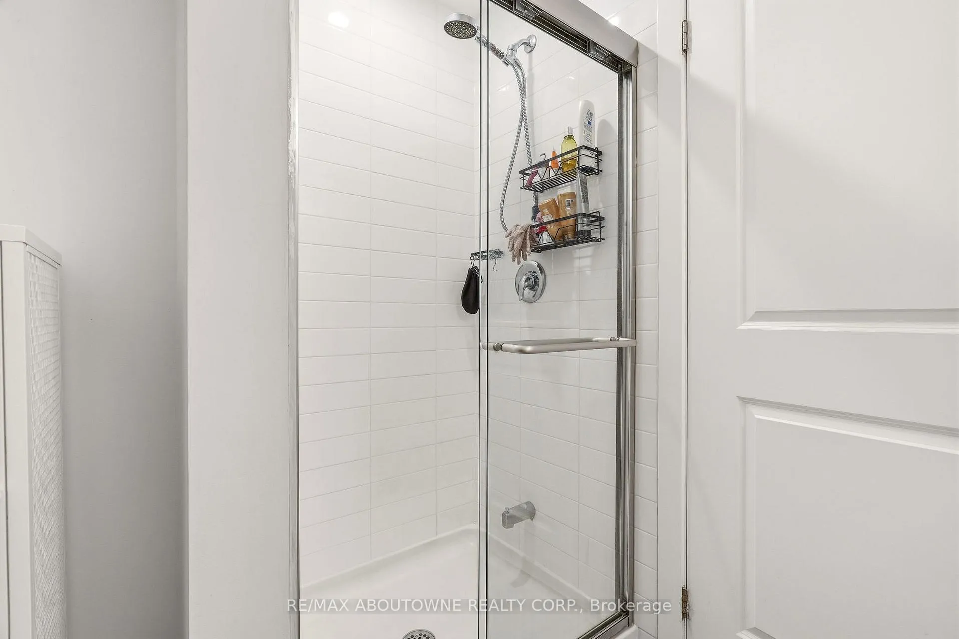 Photo 13 of Unit 309, 4040 Upper Middle Road, Burlington, Tansley — HOMEH