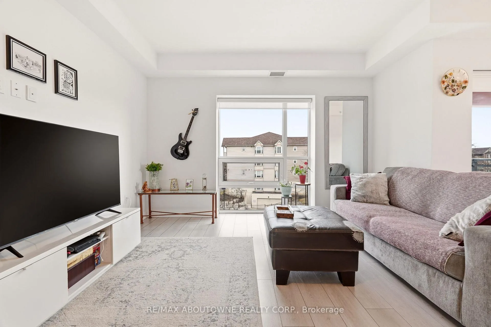 Photo 25 of Unit 309, 4040 Upper Middle Road, Burlington, Tansley — HOMEH