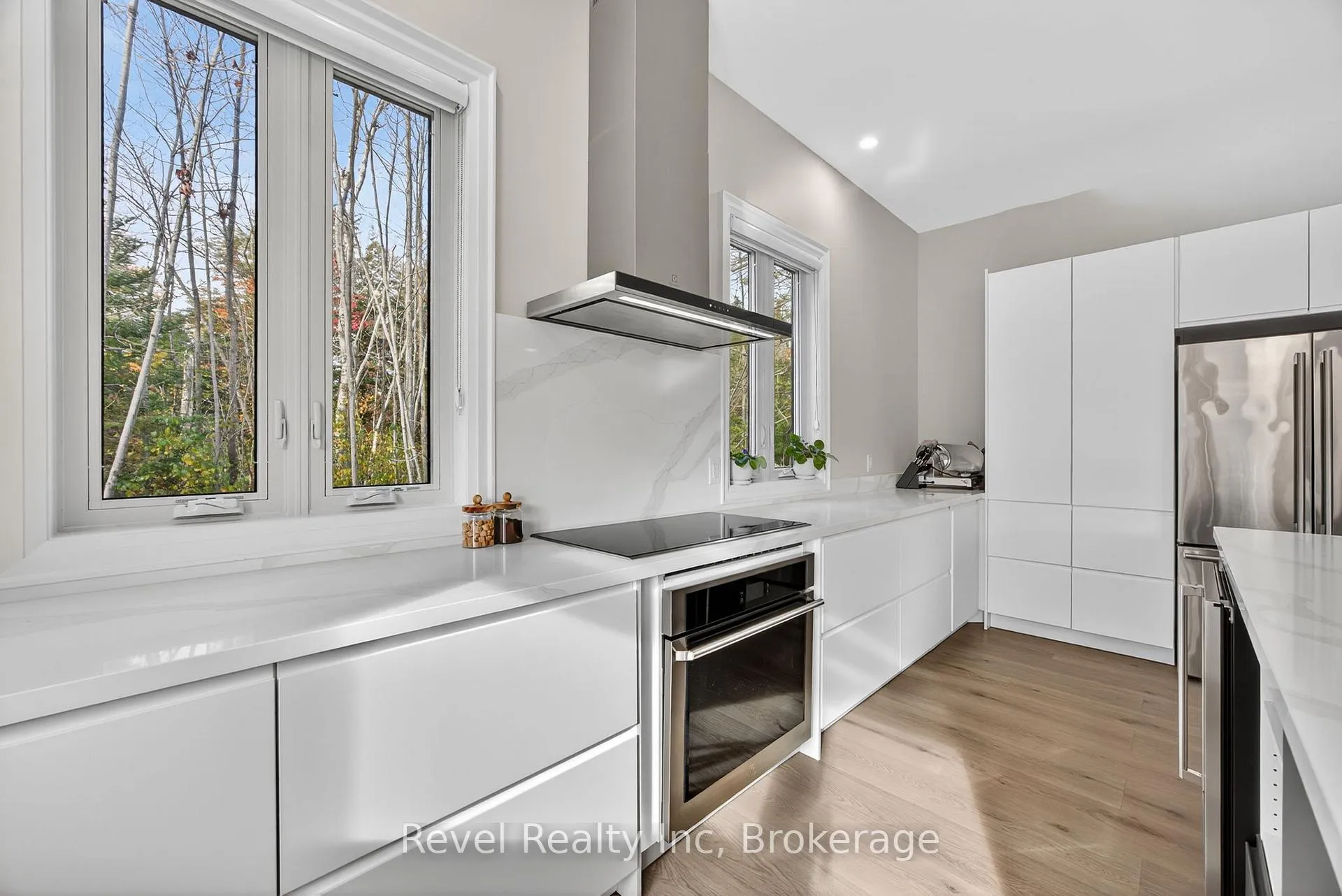 Photo 13 of 2 Seguin Crescent, Tiny, Rural Tiny — HOMEH