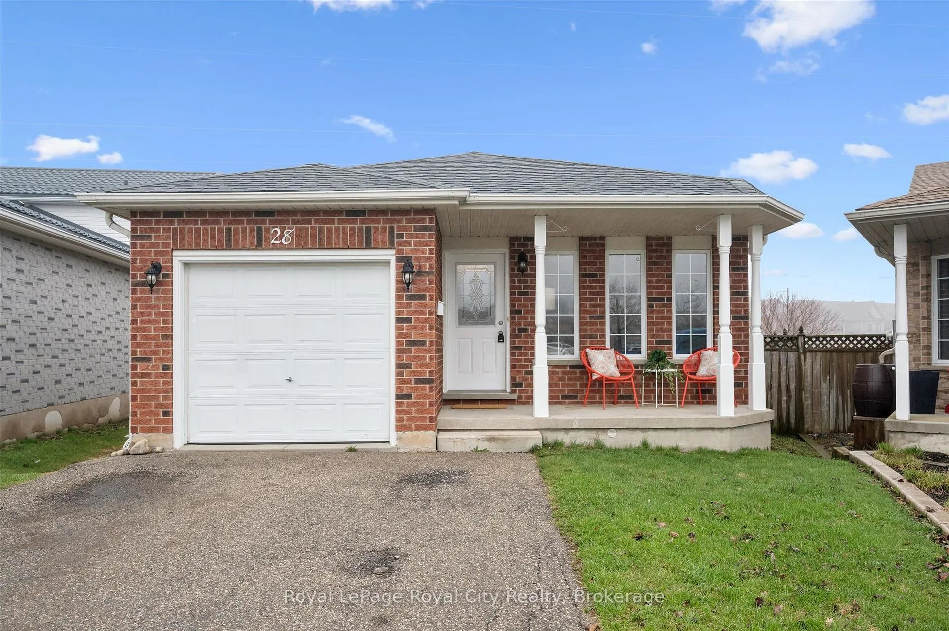 Photo 1 of 28 Bronwyn Place, Guelph, Willow West/Sugarbush/West Acres — HOMEH