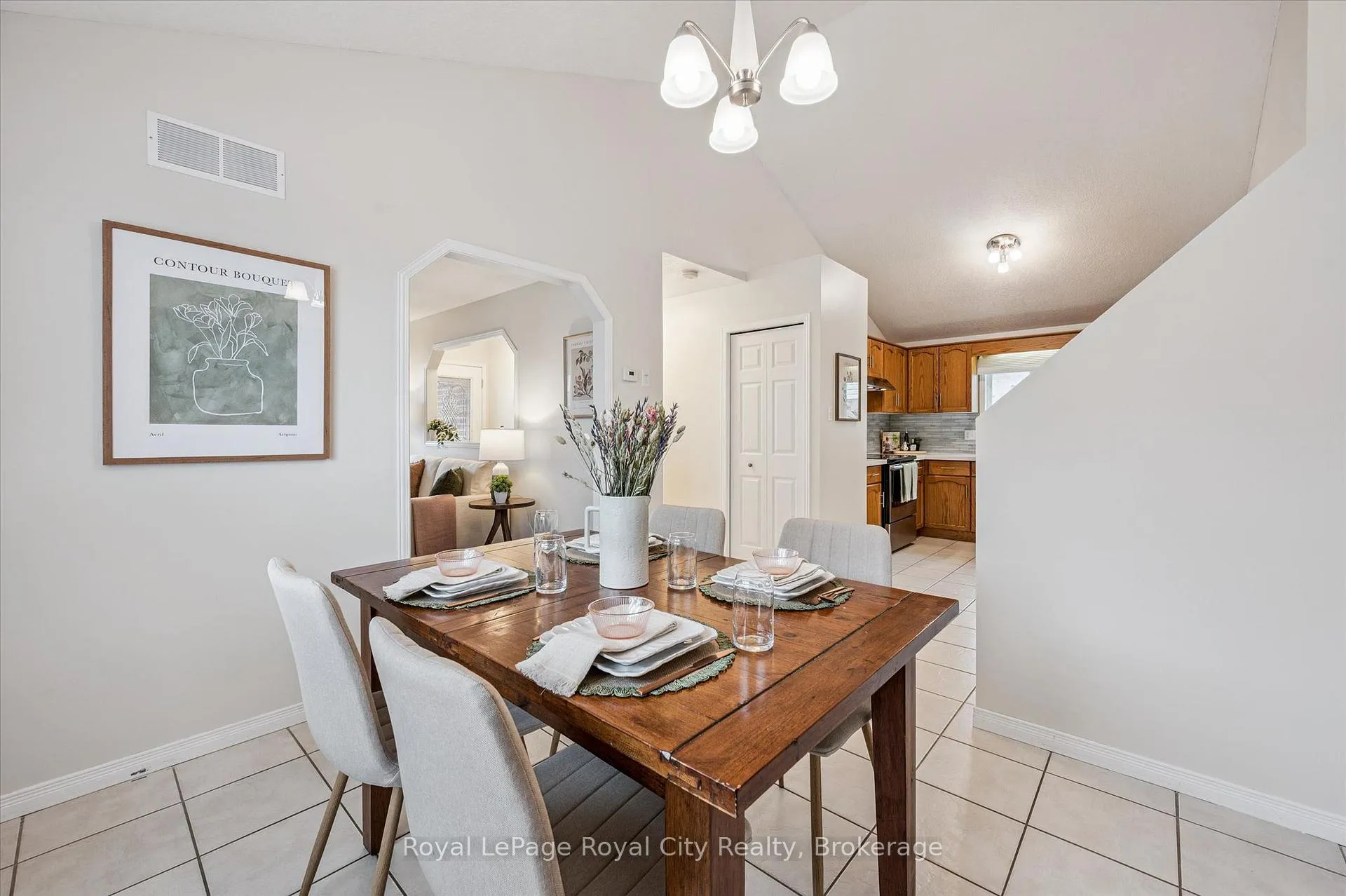 Photo 17 of 28 Bronwyn Place, Guelph, Willow West/Sugarbush/West Acres — HOMEH
