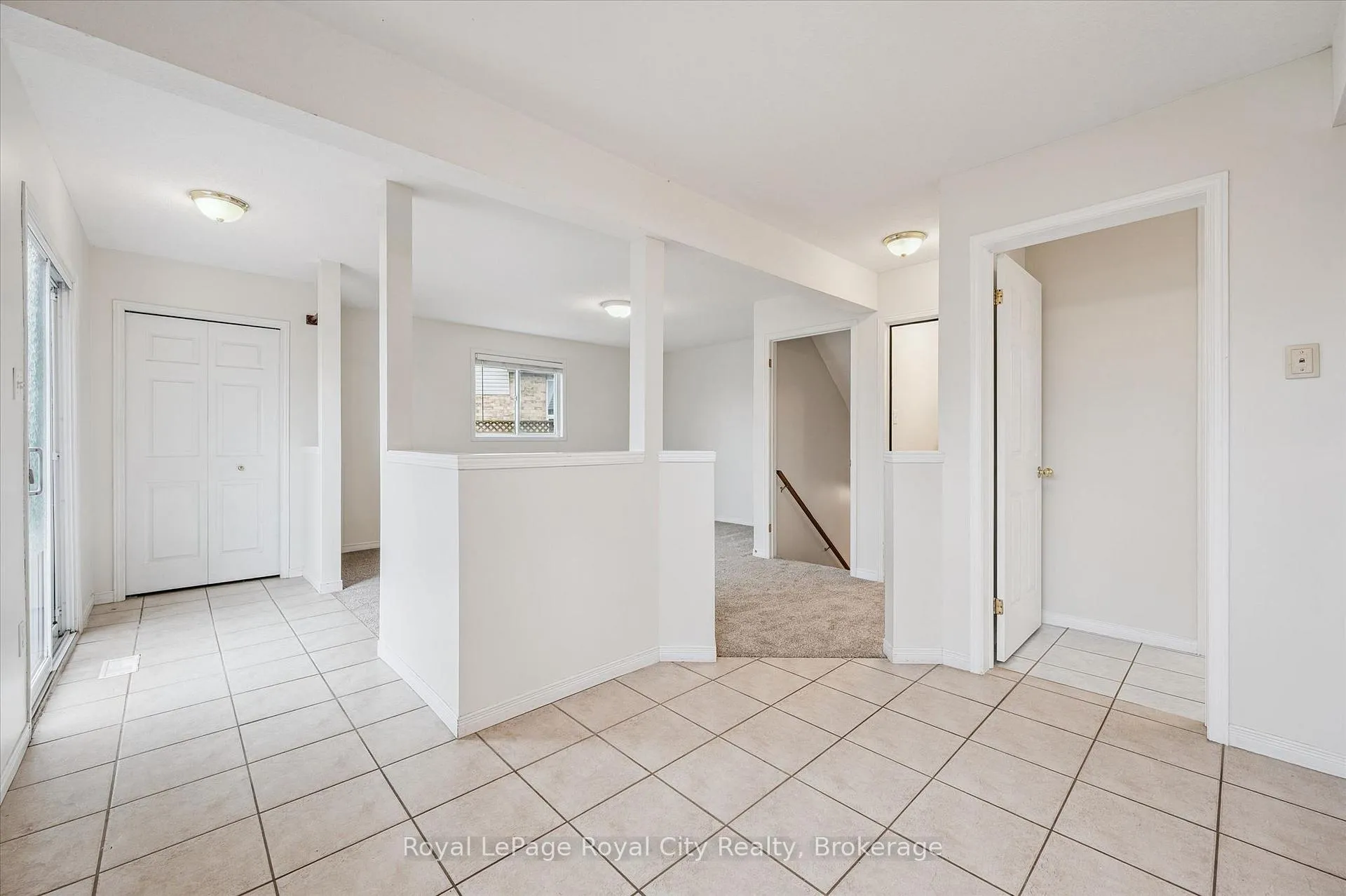 Photo 29 of 28 Bronwyn Place, Guelph, Willow West/Sugarbush/West Acres — HOMEH