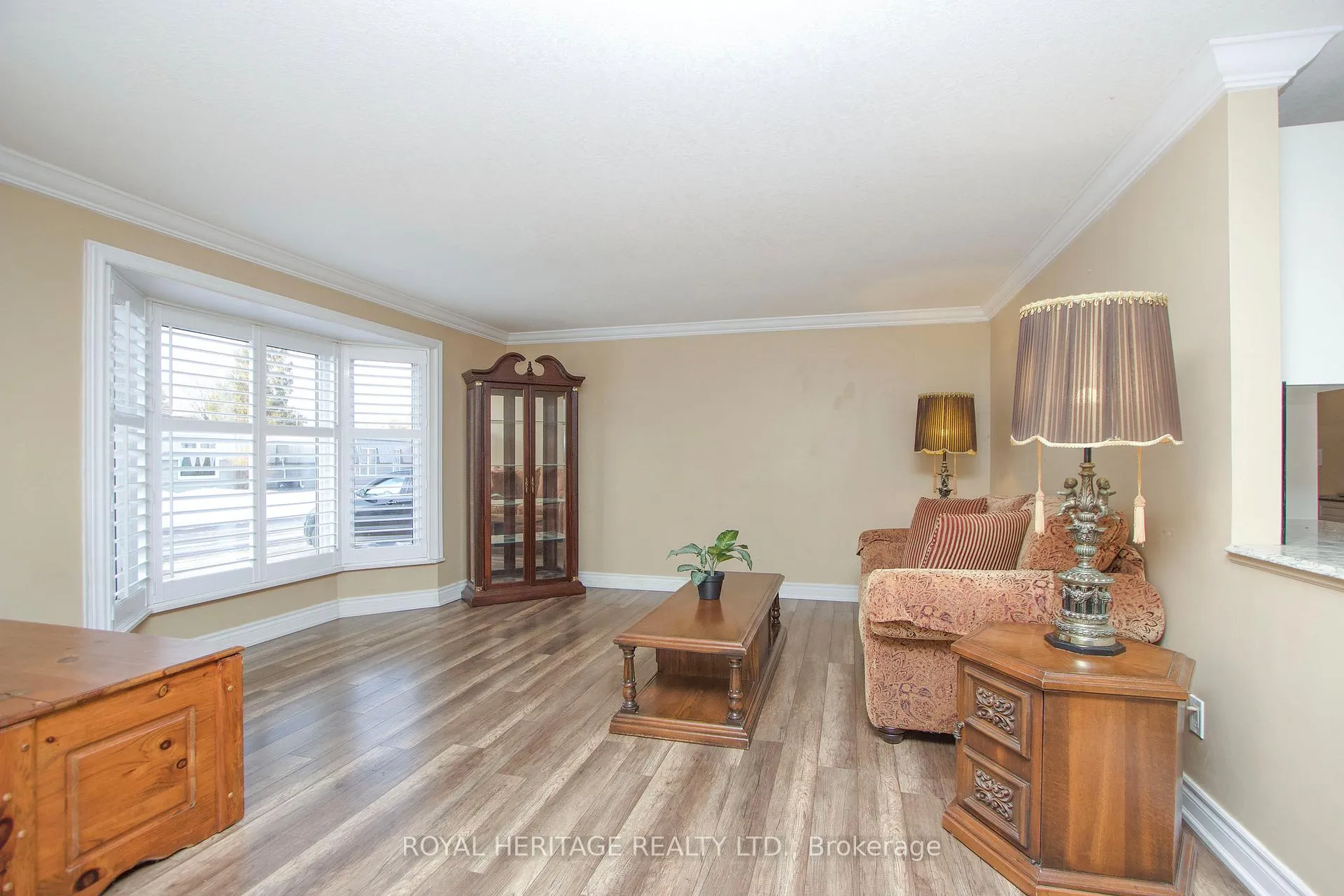 Photo 5 of 11 Heritage Lane, Clarington, Newcastle — HOMEH