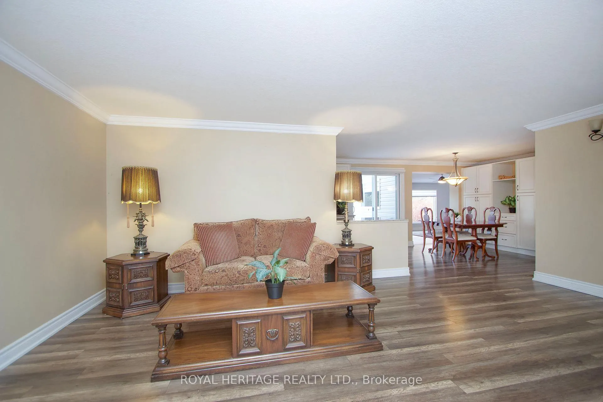 Photo 6 of 11 Heritage Lane, Clarington, Newcastle — HOMEH