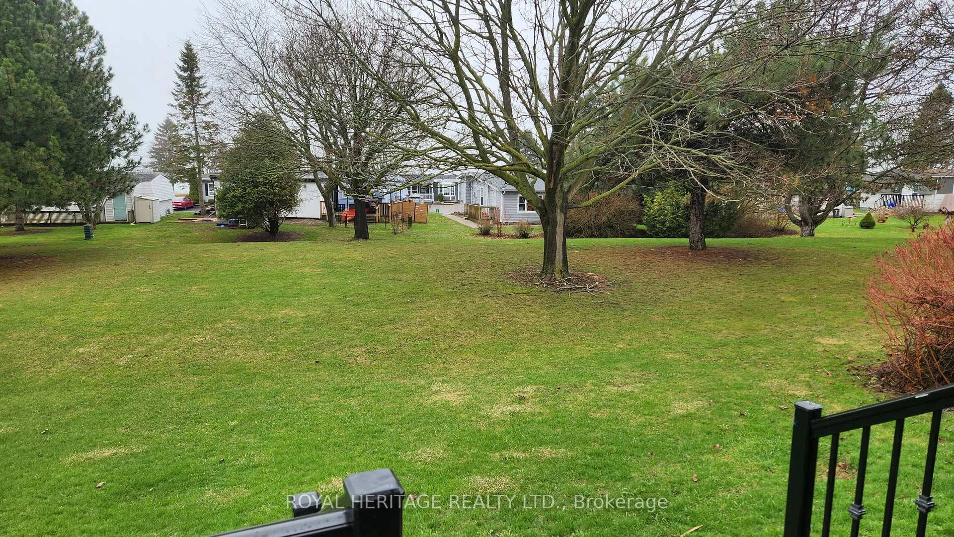 Photo 30 of 11 Heritage Lane, Clarington, Newcastle — HOMEH