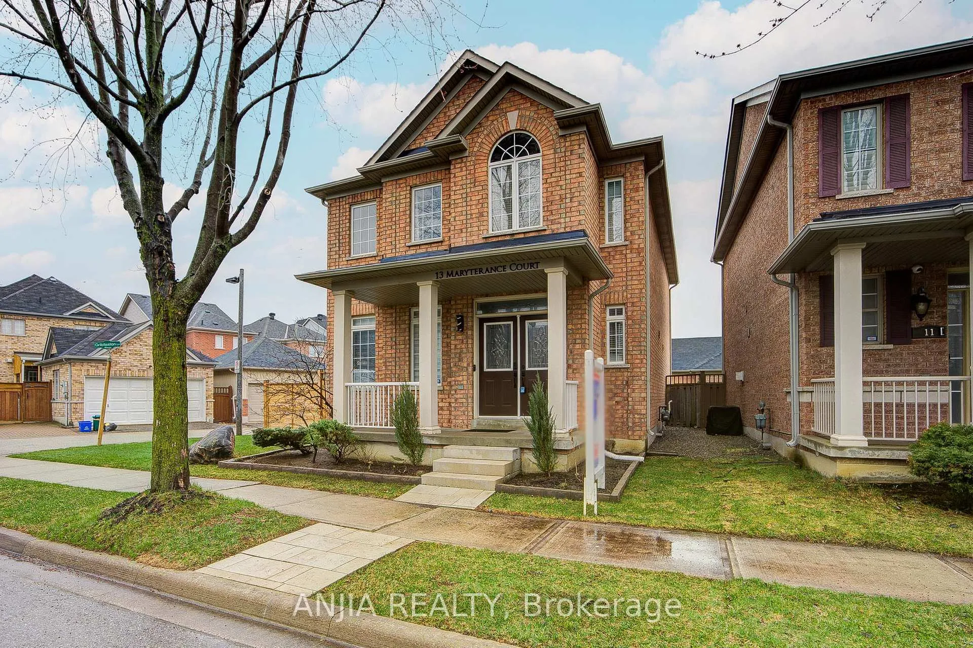 Photo 1 of 13 Maryterance Court, Markham, Cornell — HOMEH