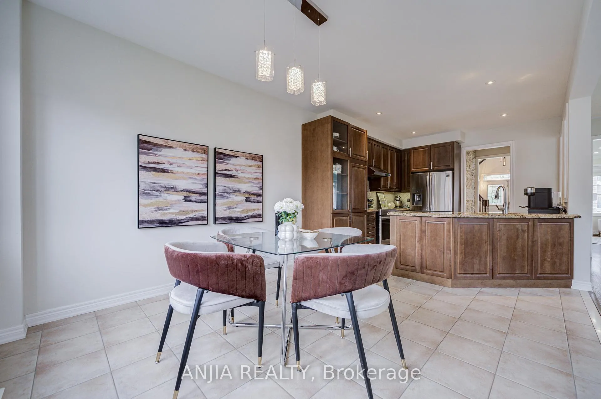 Photo 21 of 13 Maryterance Court, Markham, Cornell — HOMEH
