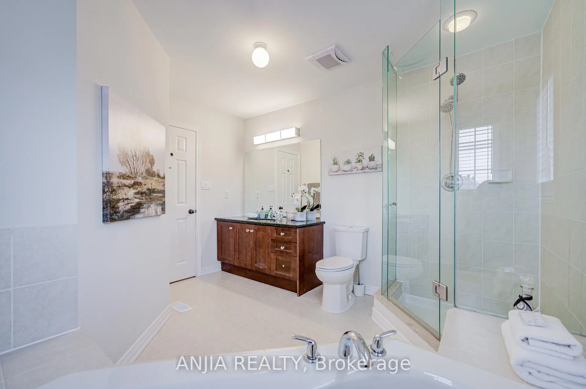 Photo 29 of 13 Maryterance Court, Markham, Cornell — HOMEH