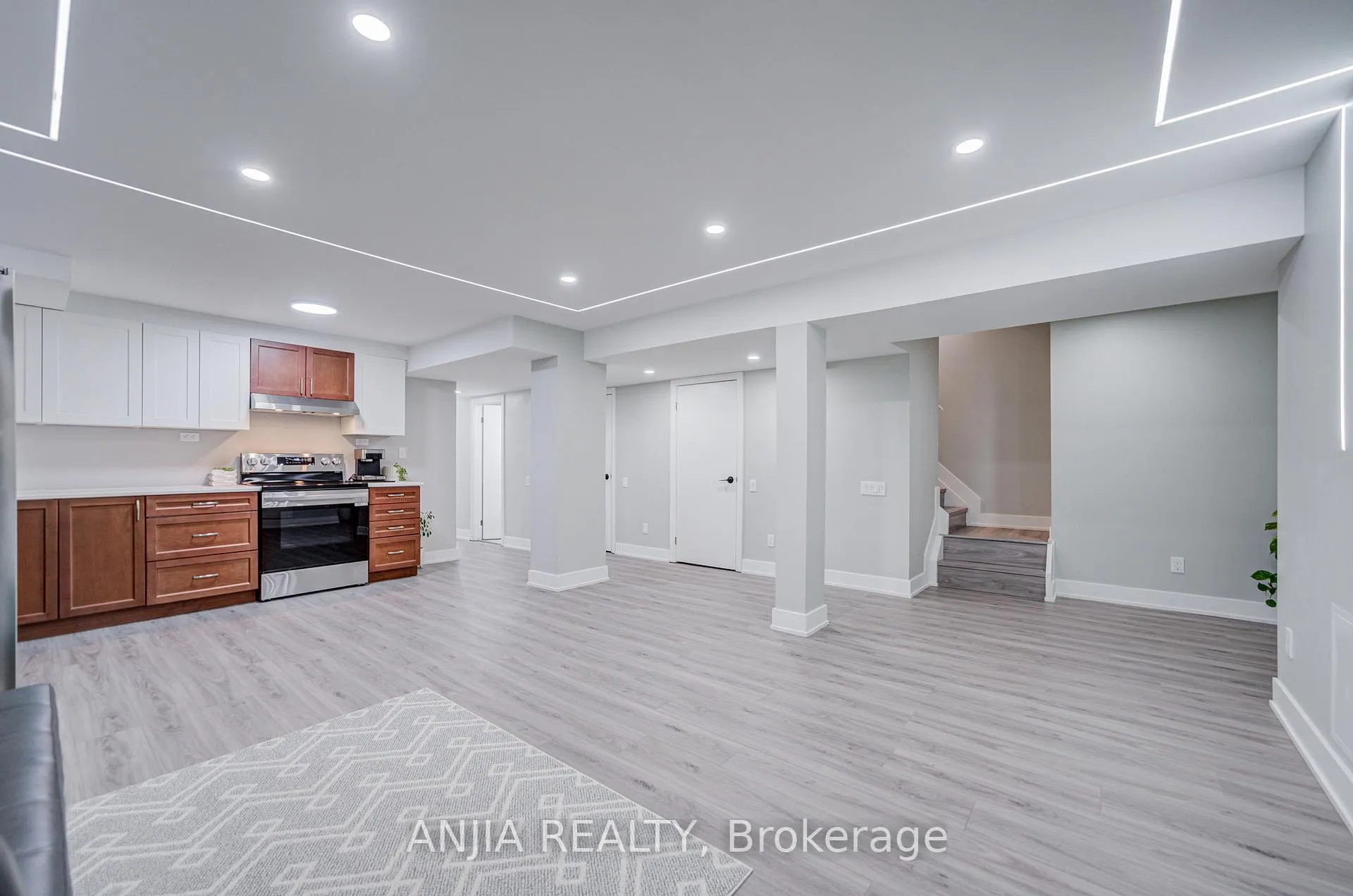 Photo 37 of 13 Maryterance Court, Markham, Cornell — HOMEH