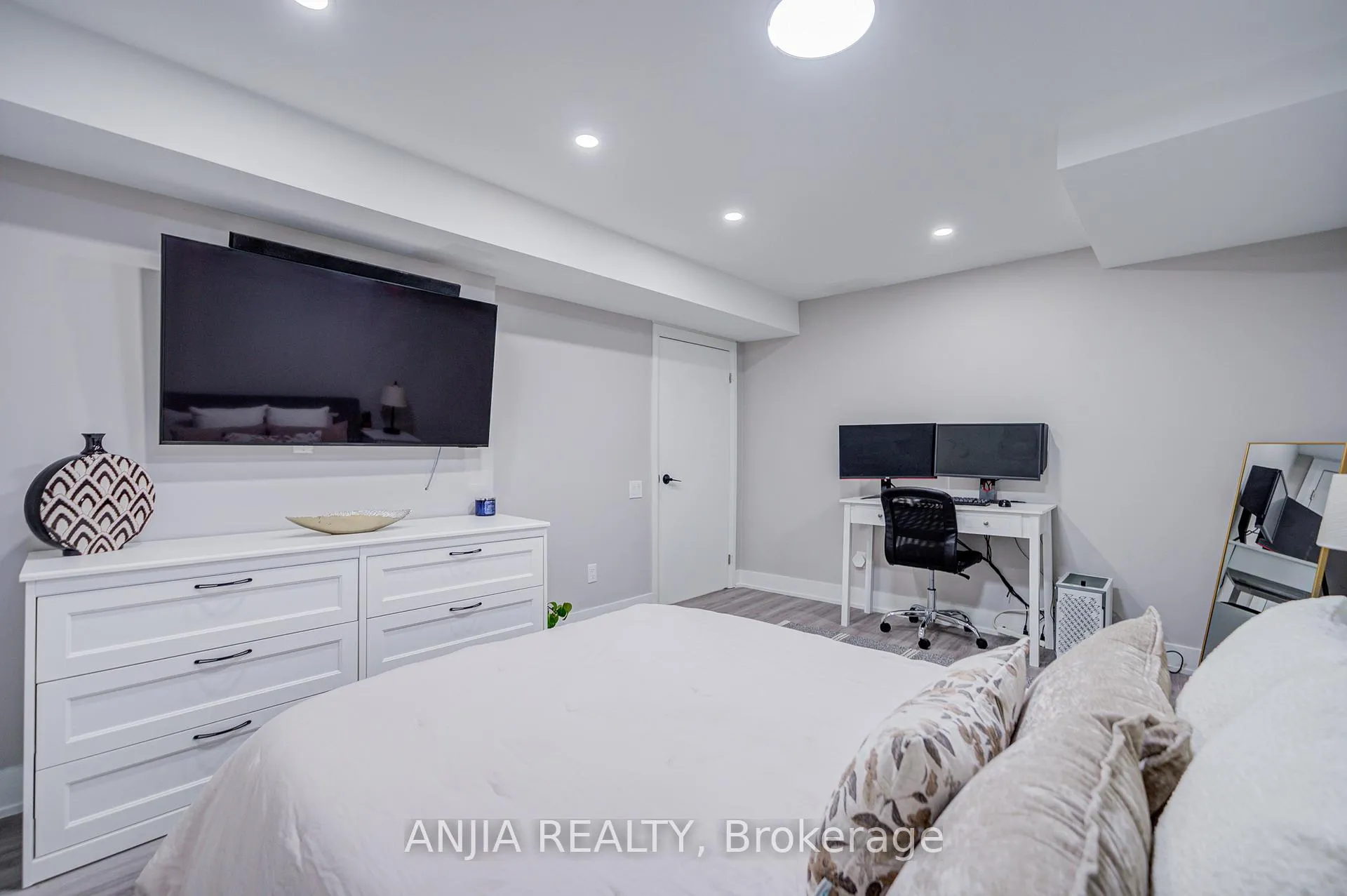 Photo 39 of 13 Maryterance Court, Markham, Cornell — HOMEH