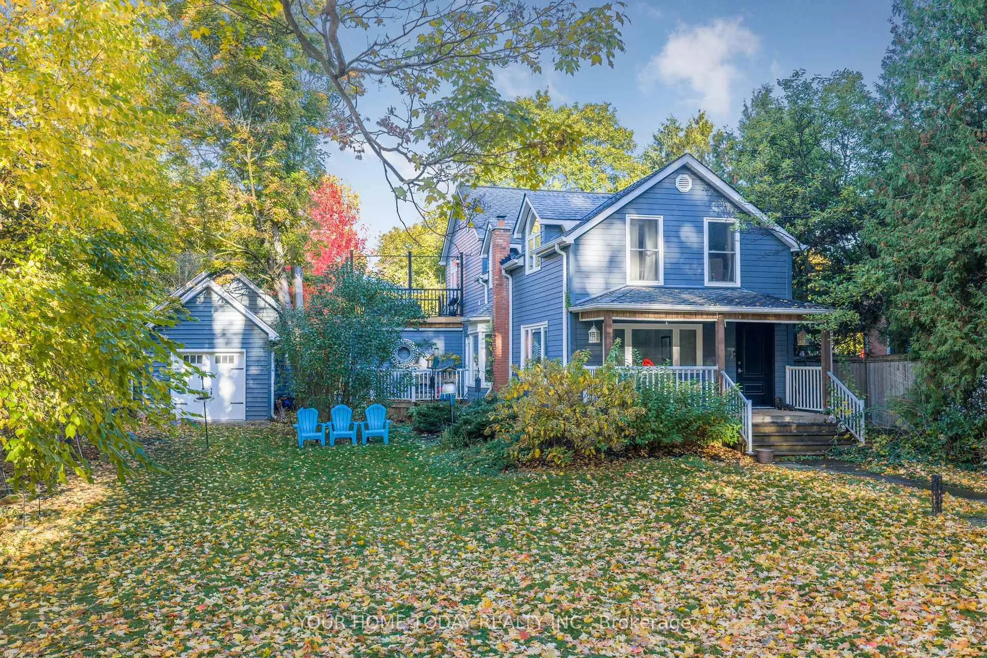 Photo 2 of 15 Queen Street, Halton Hills, Georgetown — HOMEH