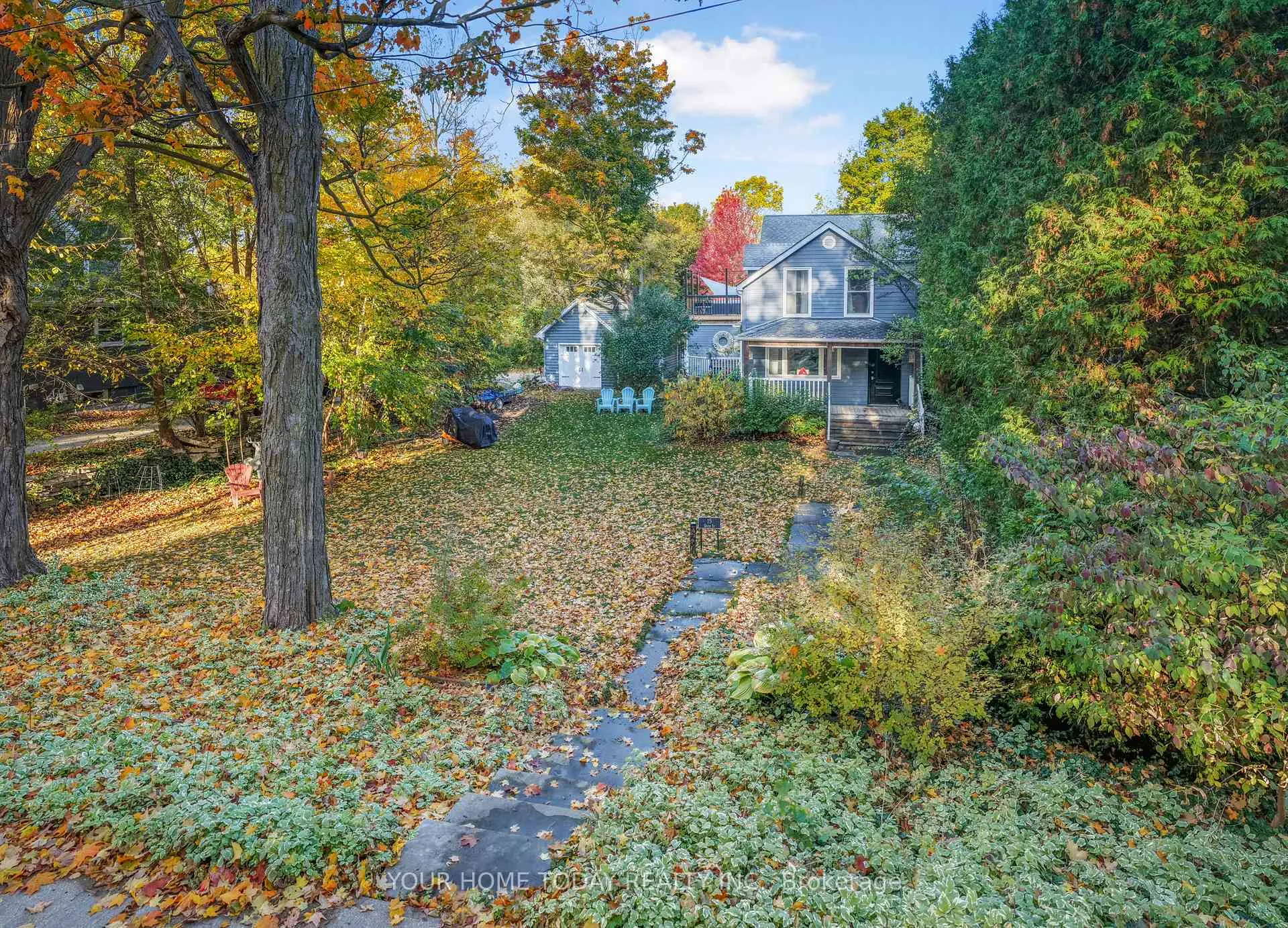 Photo 4 of 15 Queen Street, Halton Hills, Georgetown — HOMEH