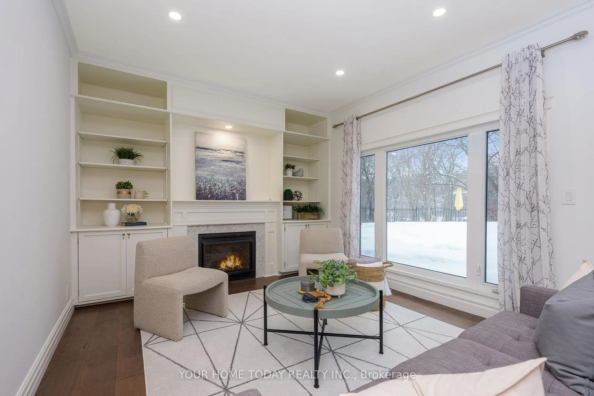 Photo 19 of 15 Queen Street, Halton Hills, Georgetown — HOMEH
