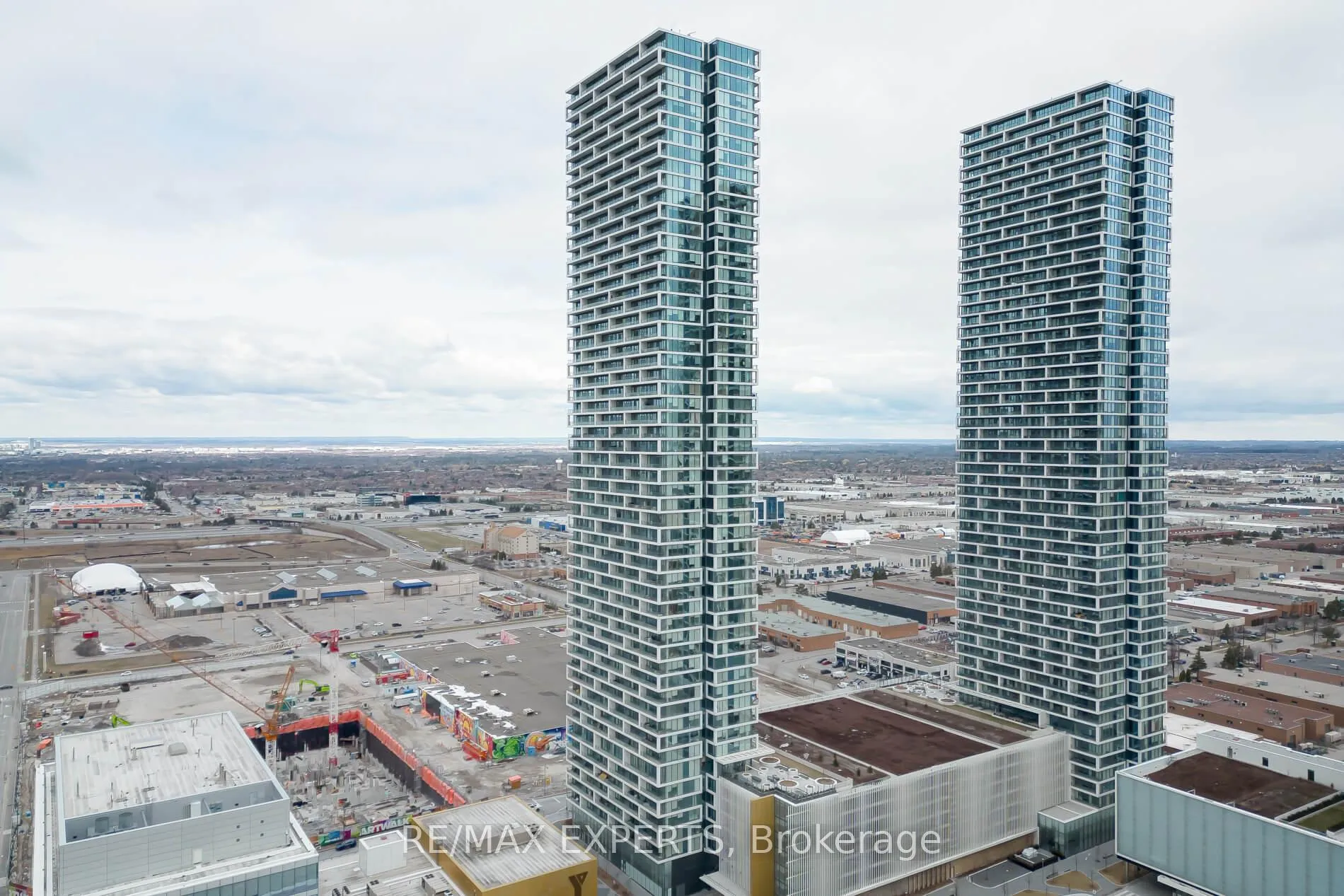 Photo 1 of Unit 2910, 5 Buttermill Avenue, Vaughan, Vaughan Corporate Centre — HOMEH