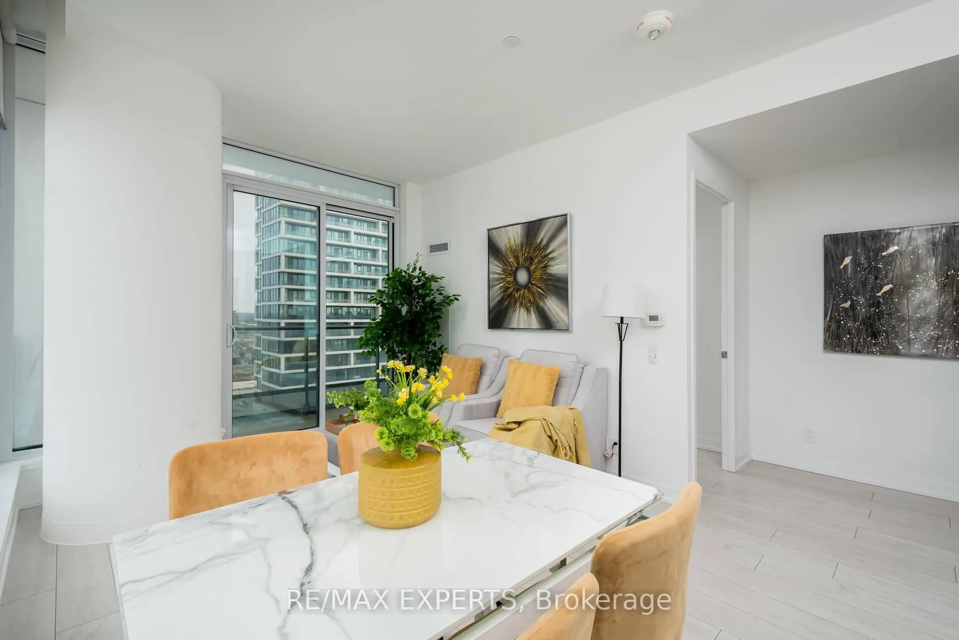 Photo 12 of Unit 2910, 5 Buttermill Avenue, Vaughan, Vaughan Corporate Centre — HOMEH