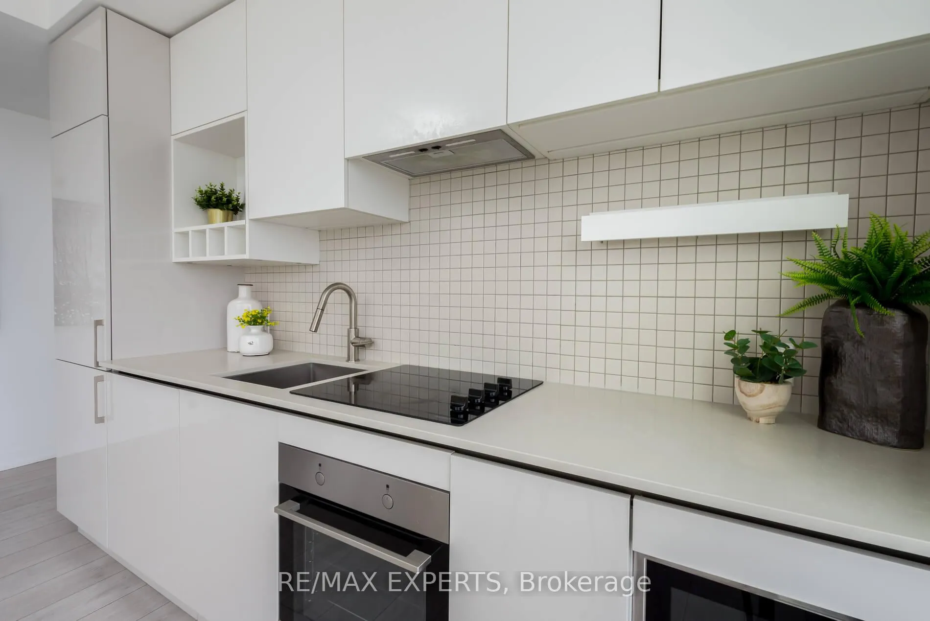 Photo 14 of Unit 2910, 5 Buttermill Avenue, Vaughan, Vaughan Corporate Centre — HOMEH