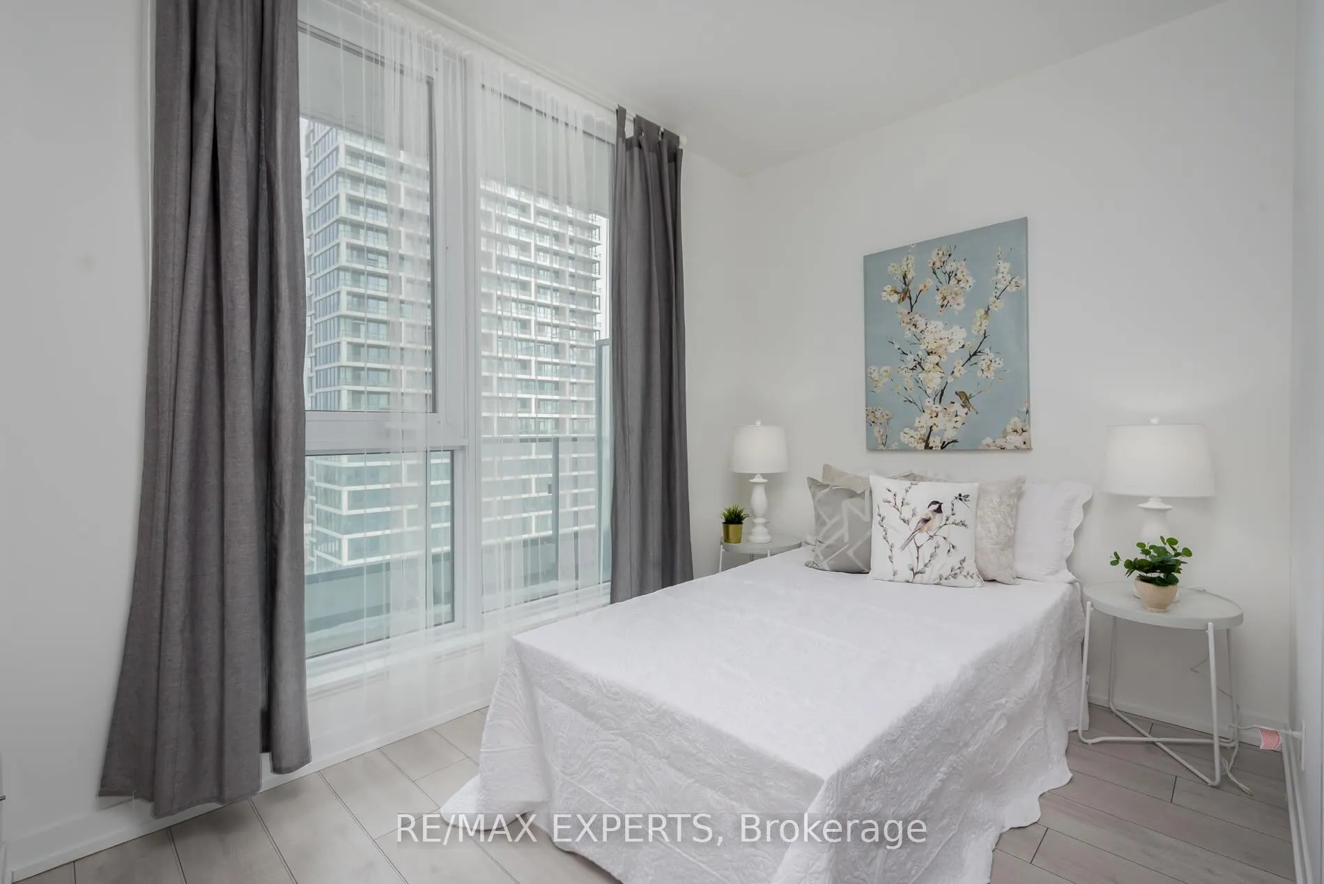 Photo 16 of Unit 2910, 5 Buttermill Avenue, Vaughan, Vaughan Corporate Centre — HOMEH