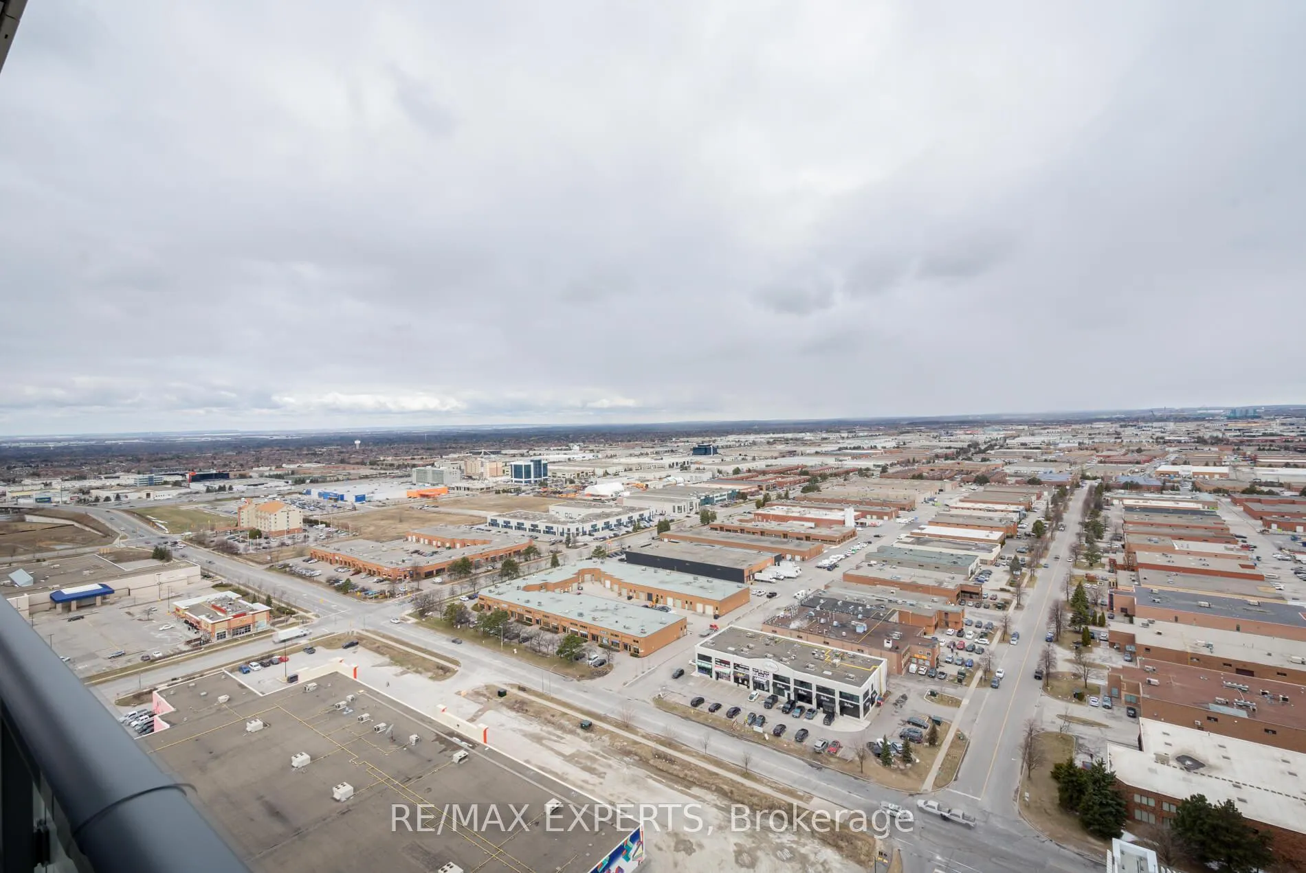 Photo 27 of Unit 2910, 5 Buttermill Avenue, Vaughan, Vaughan Corporate Centre — HOMEH