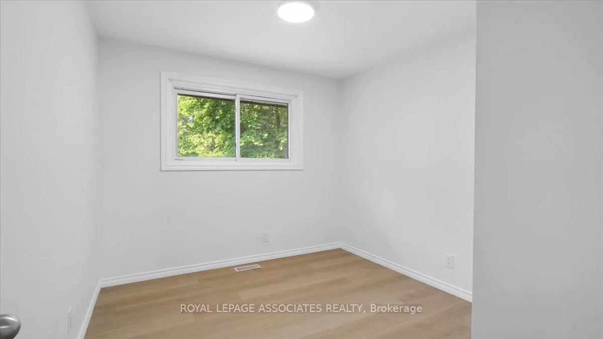 Photo 31 of 27 Janlyn Crescent, Belleville, Belleville Ward — HOMEH