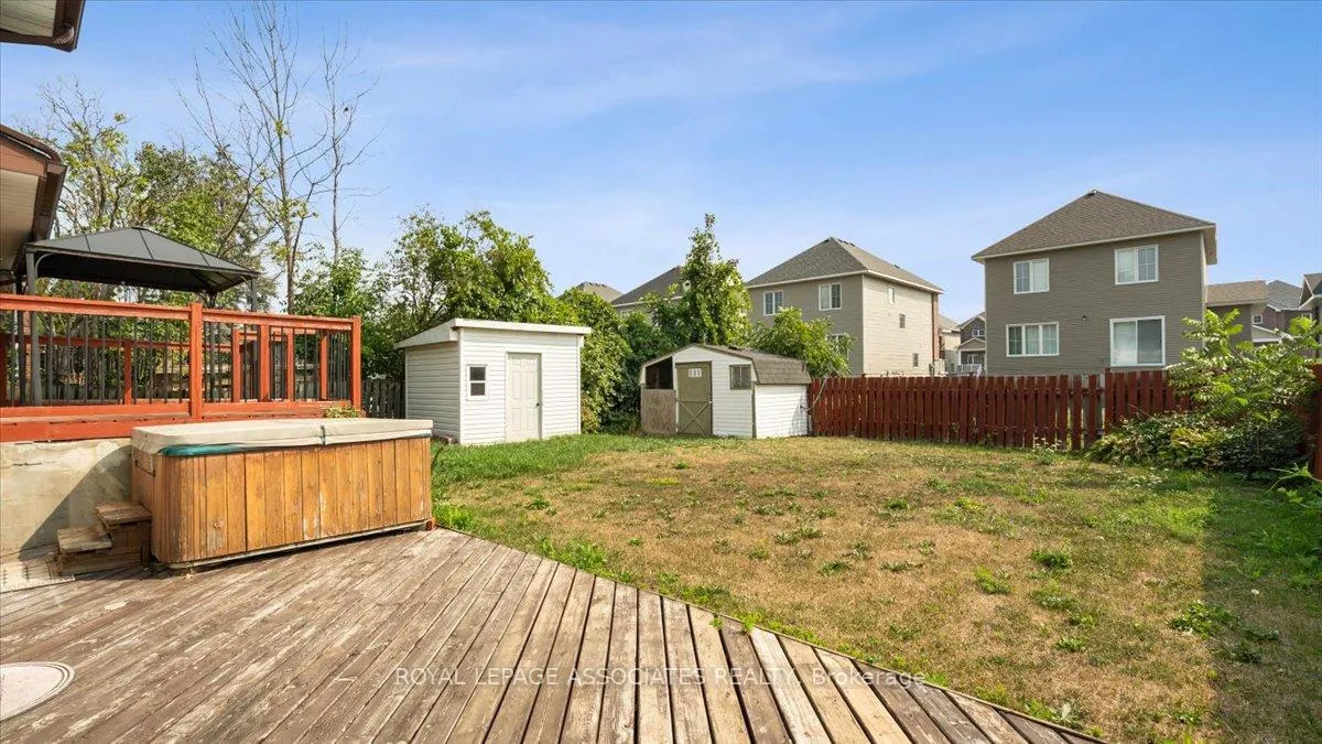 Photo 37 of 27 Janlyn Crescent, Belleville, Belleville Ward — HOMEH