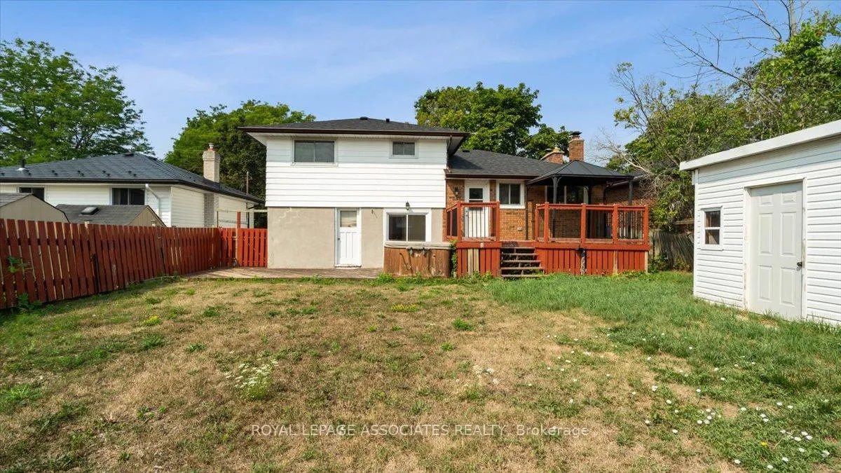 Photo 39 of 27 Janlyn Crescent, Belleville, Belleville Ward — HOMEH