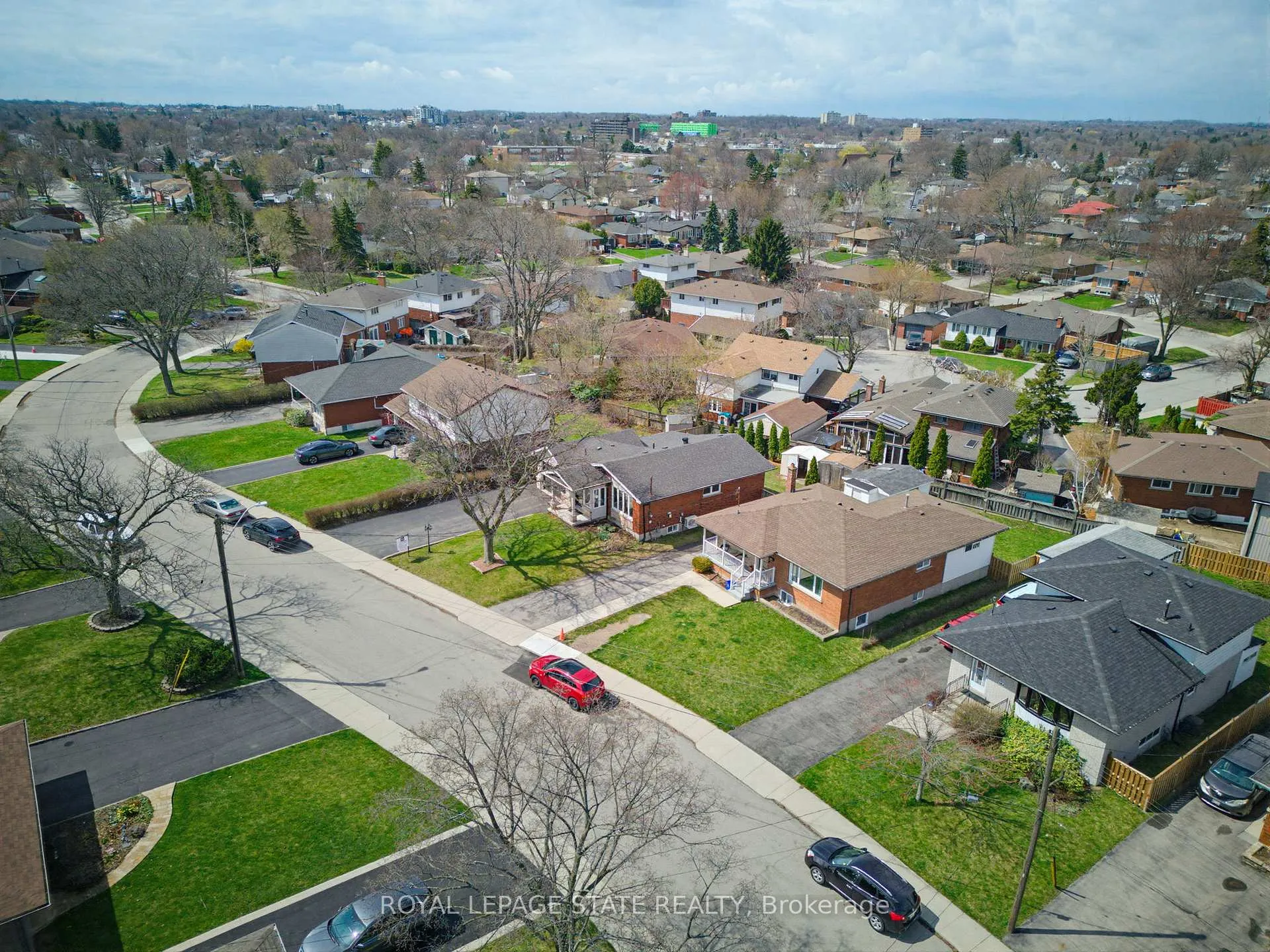 Photo 6 of 157 Hoover Crescent, Hamilton, Balfour — HOMEH