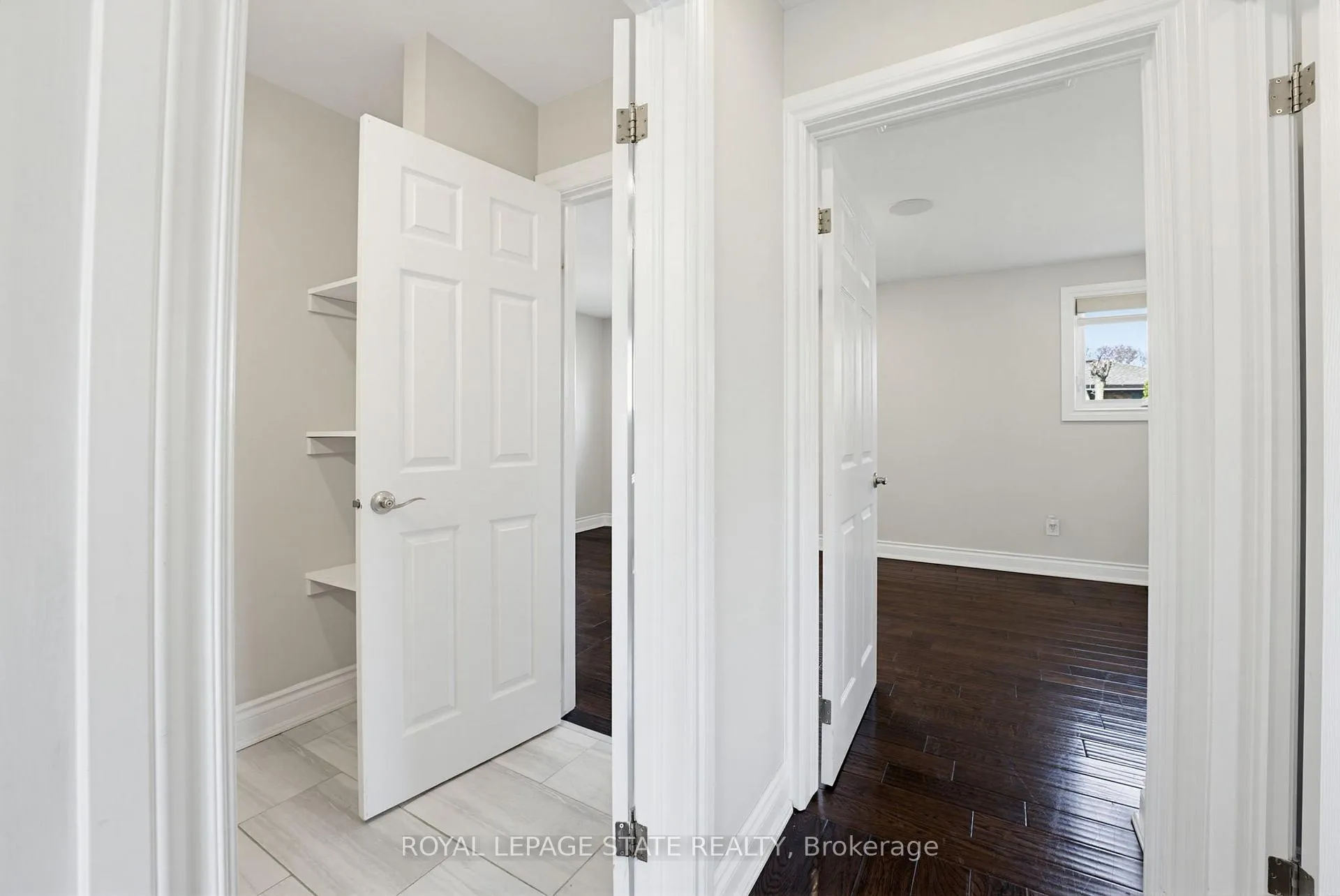 Photo 24 of 157 Hoover Crescent, Hamilton, Balfour — HOMEH