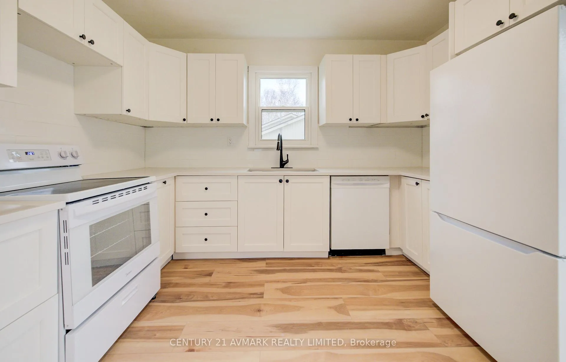Photo 33 of 336 Geneva Street, St. Catharines, Fairview — HOMEH