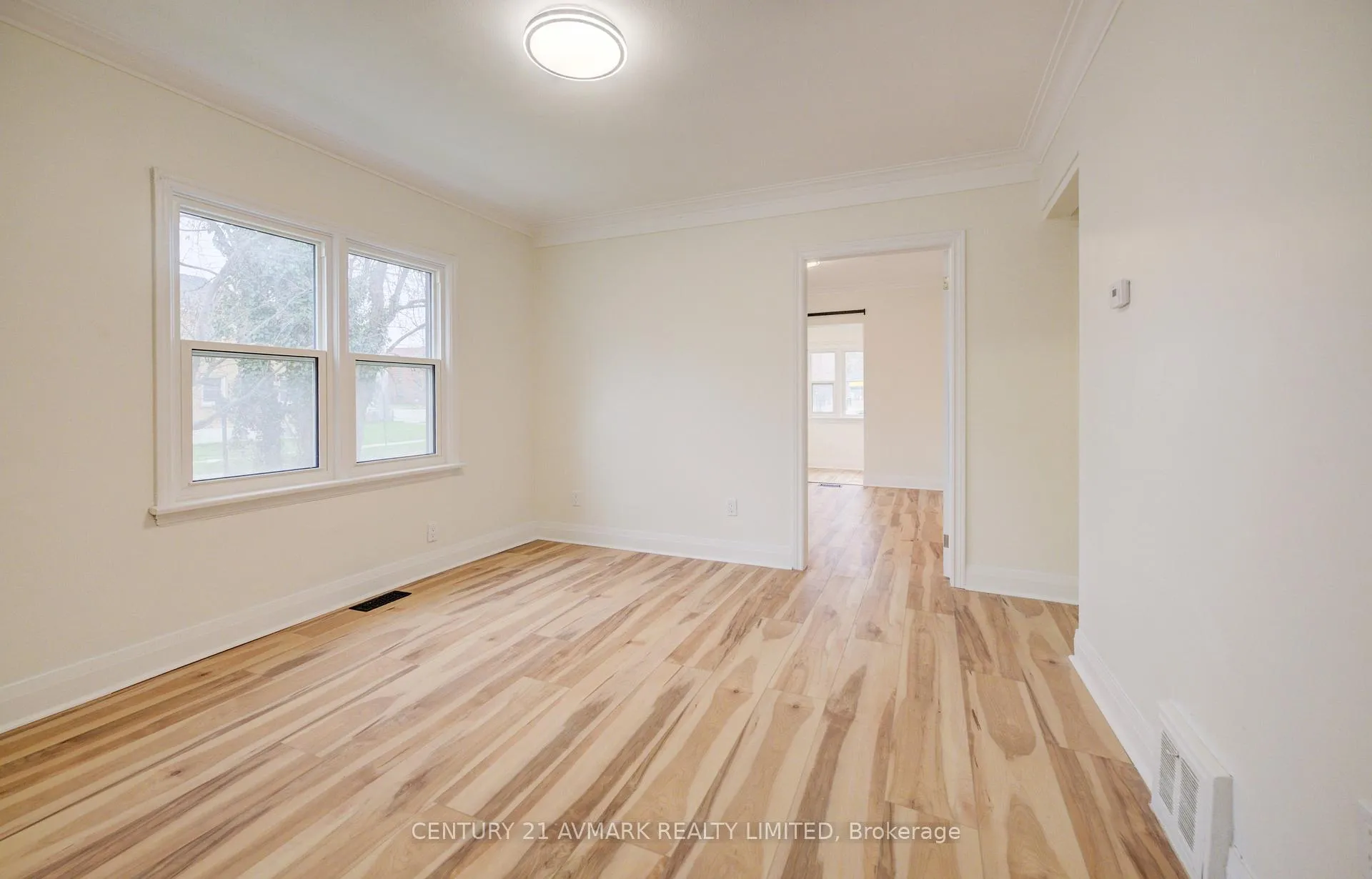 Photo 37 of 336 Geneva Street, St. Catharines, Fairview — HOMEH