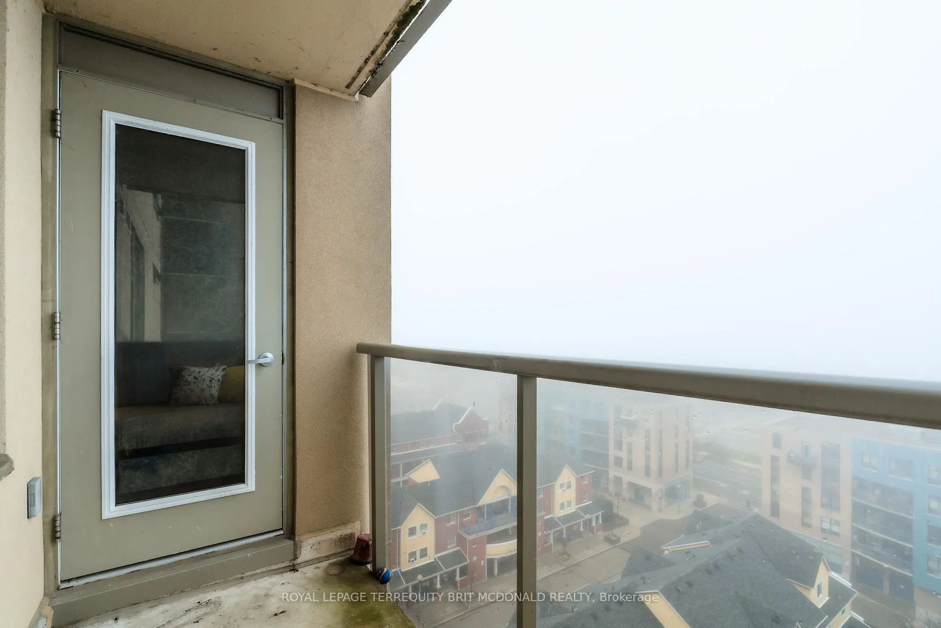 Photo 18 of Unit 1101, 4 Elsinore Path, Etobicoke, New Toronto — HOMEH