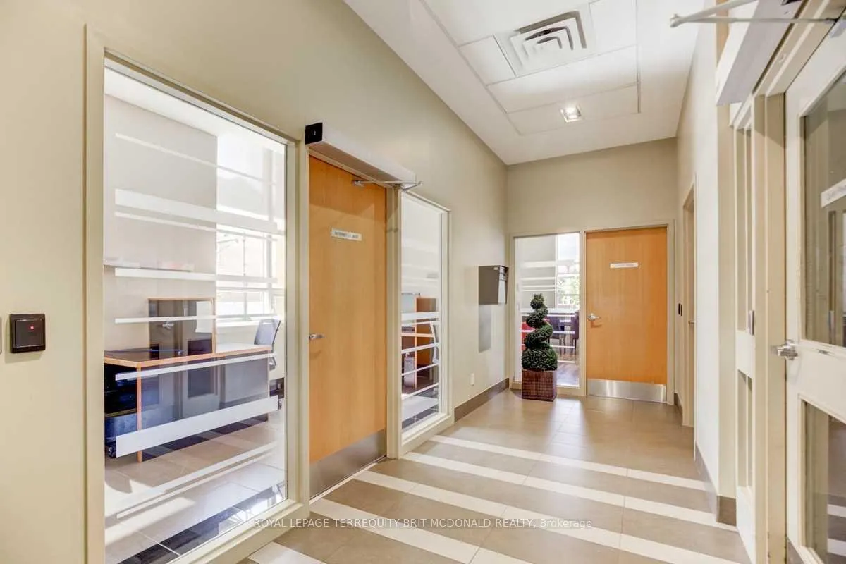 Photo 22 of Unit 1101, 4 Elsinore Path, Etobicoke, New Toronto — HOMEH