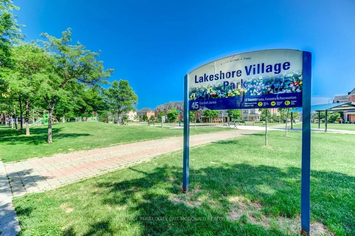 Photo 25 of Unit 1101, 4 Elsinore Path, Etobicoke, New Toronto — HOMEH
