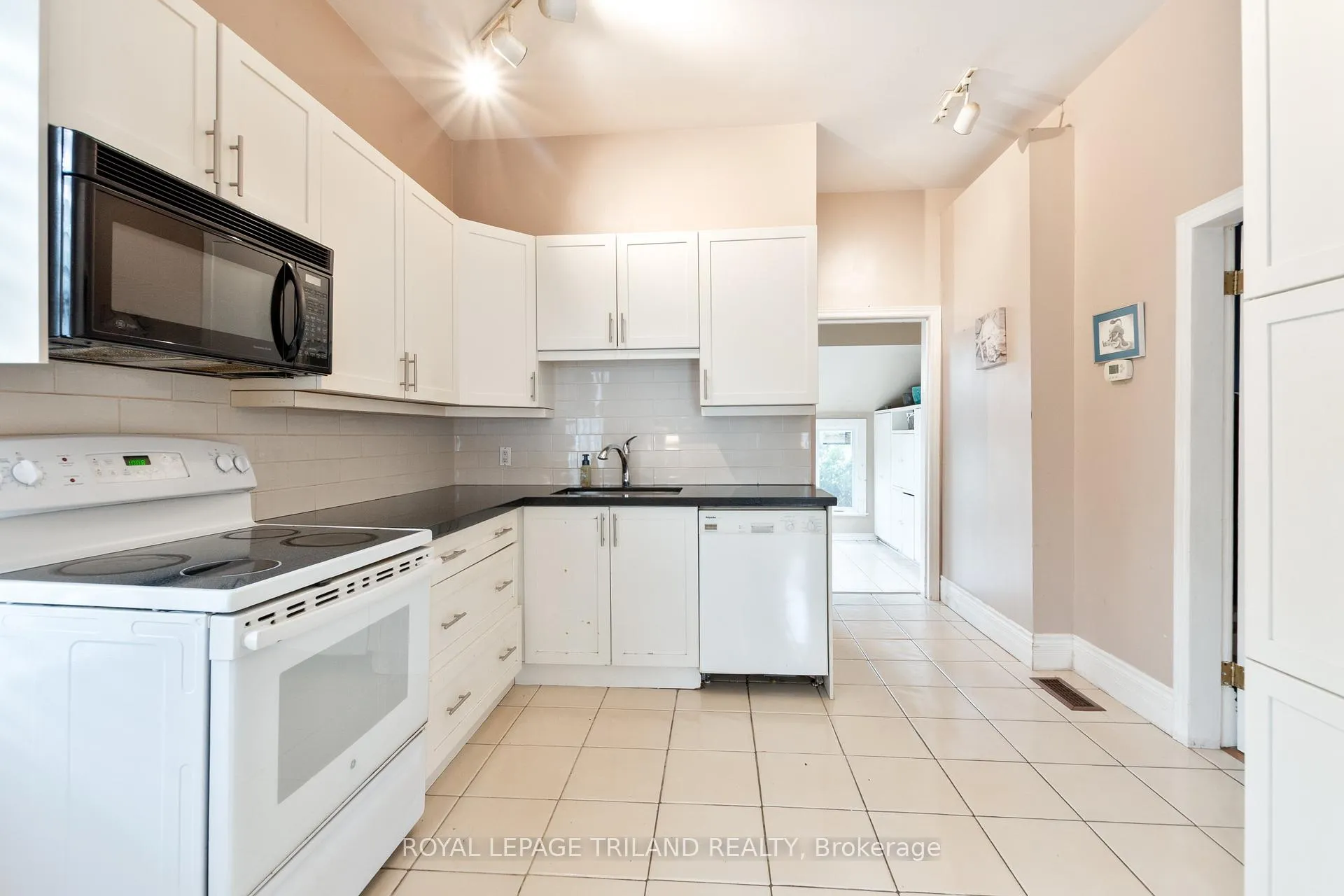 Photo 14 of 32 St Andrew Street, London, North N — HOMEH