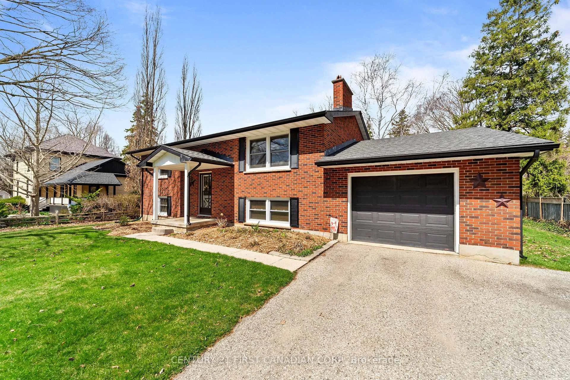 Photo 4 of 180 Church Street, North Middlesex, Ailsa Craig — HOMEH